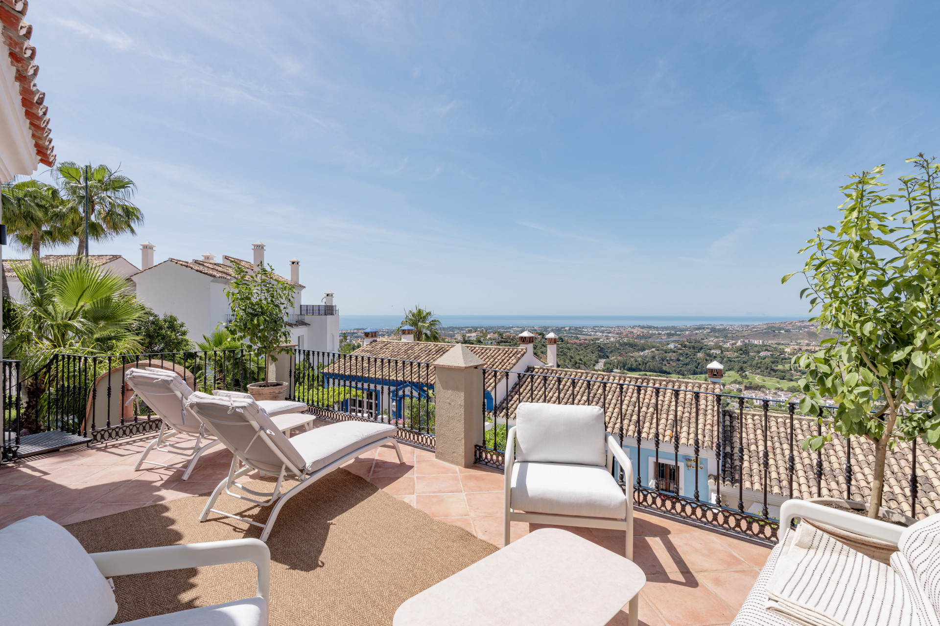  Image of Villa - 5 Bedrooms - 5 Bathrooms for sale in Malaga-Benahavis-Spain, Image 14