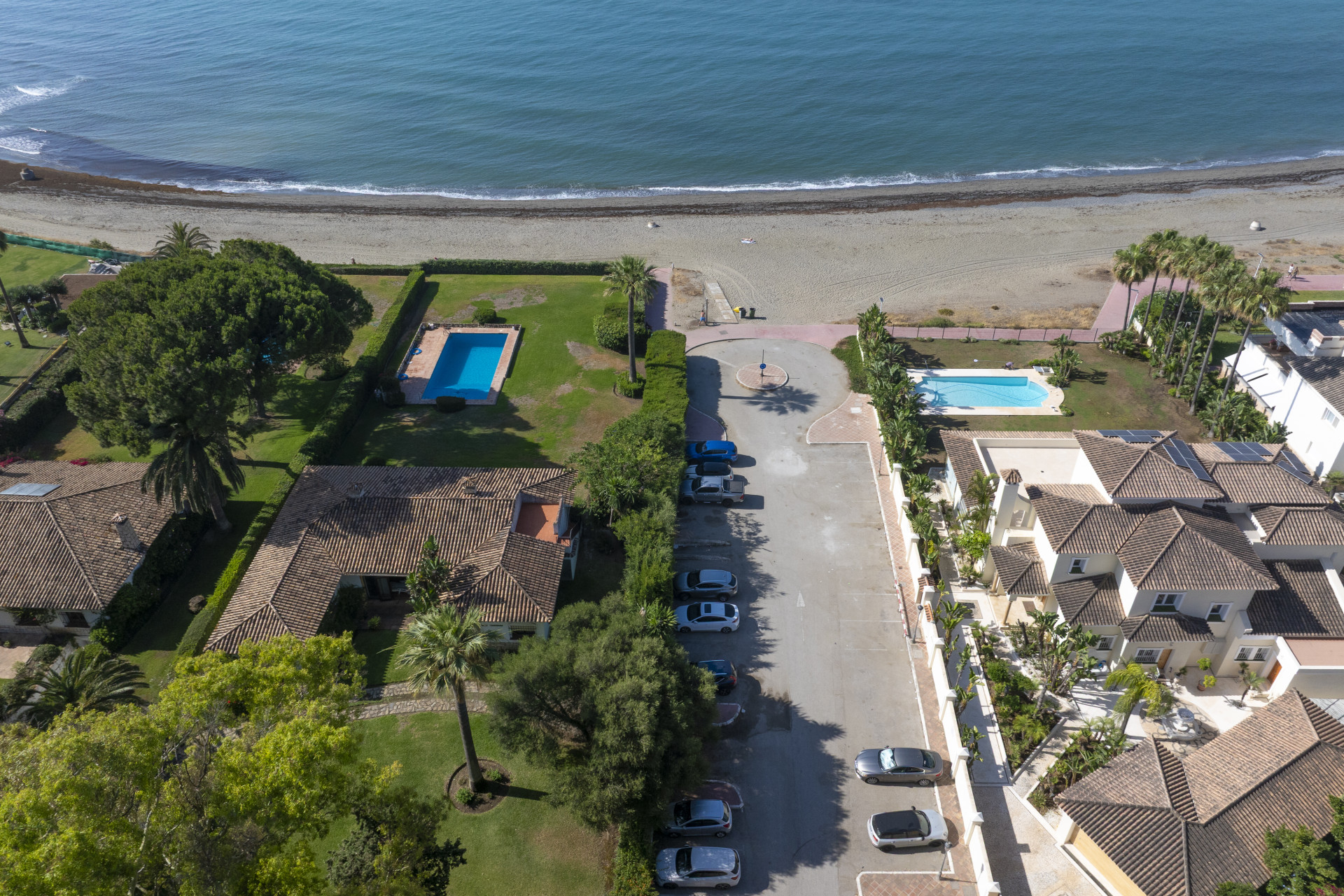  Image of Villa - 5 Bedrooms - 3 Bathrooms for sale in Malaga-Estepona-Spain, Image 10