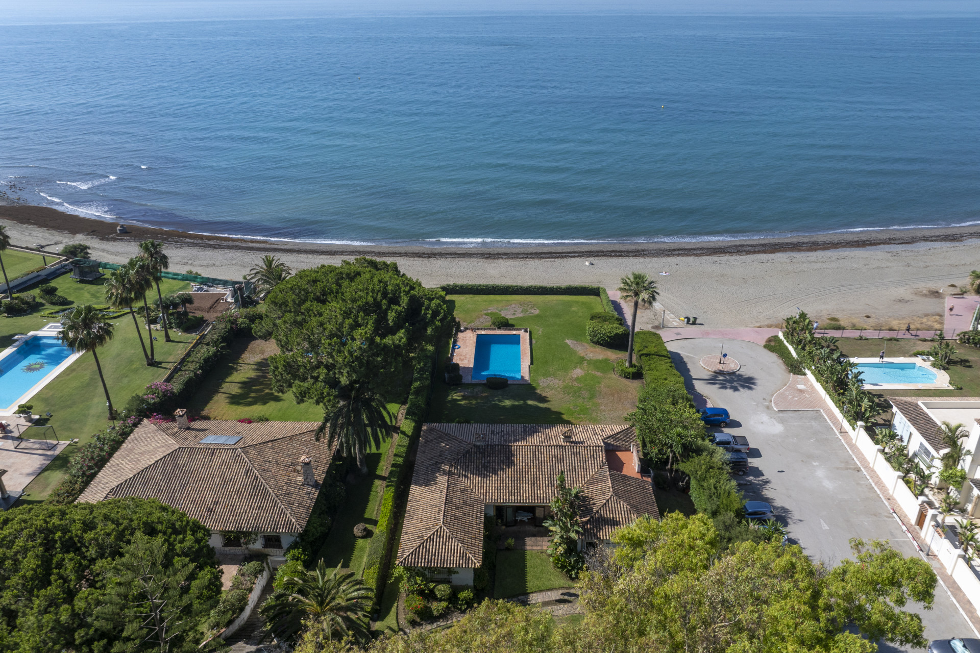  Image of Villa - 5 Bedrooms - 3 Bathrooms for sale in Malaga-Estepona-Spain, Image 8