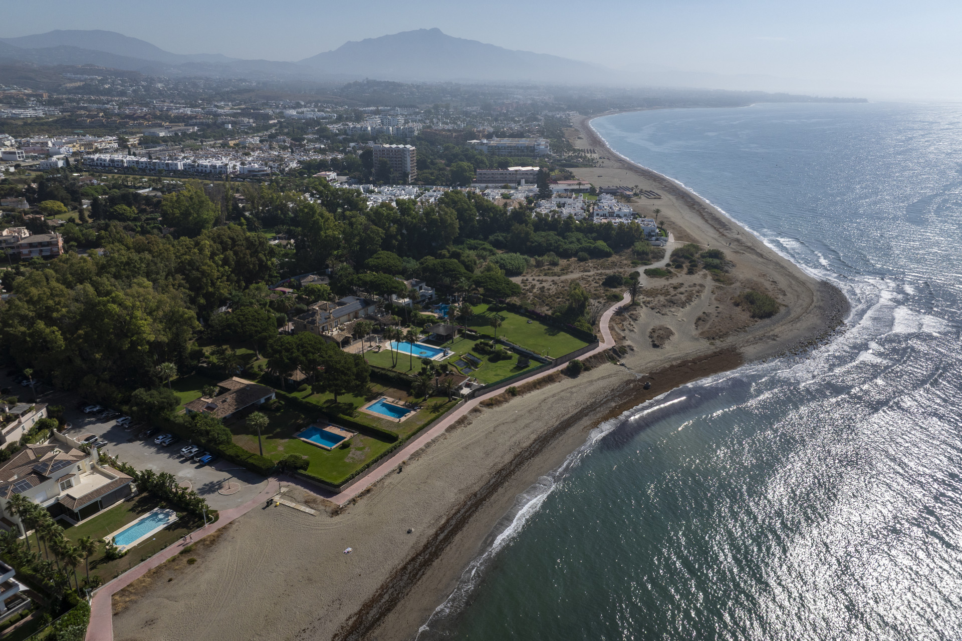  Image of Villa - 5 Bedrooms - 3 Bathrooms for sale in Malaga-Estepona-Spain, Image 19