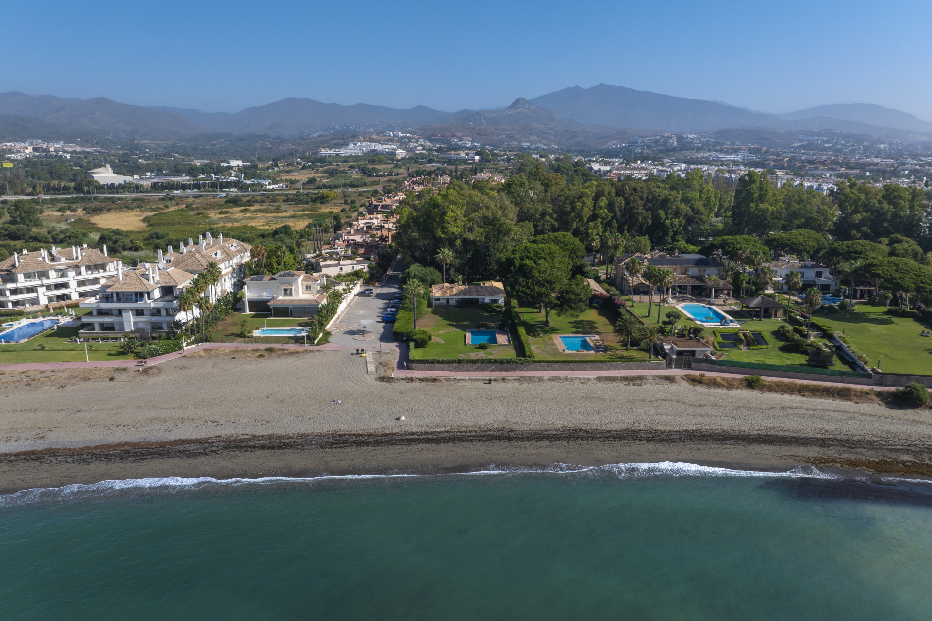  Image of Villa - 5 Bedrooms - 3 Bathrooms for sale in Malaga-Estepona-Spain, Image 14