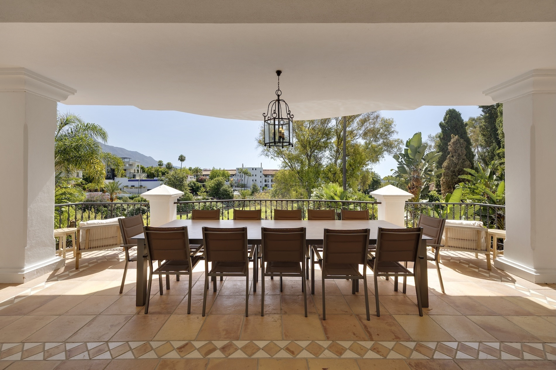  Image of Villa - 8 Bedrooms - 6 Bathrooms for sale in Malaga-Benahavis-Spain, Image 19