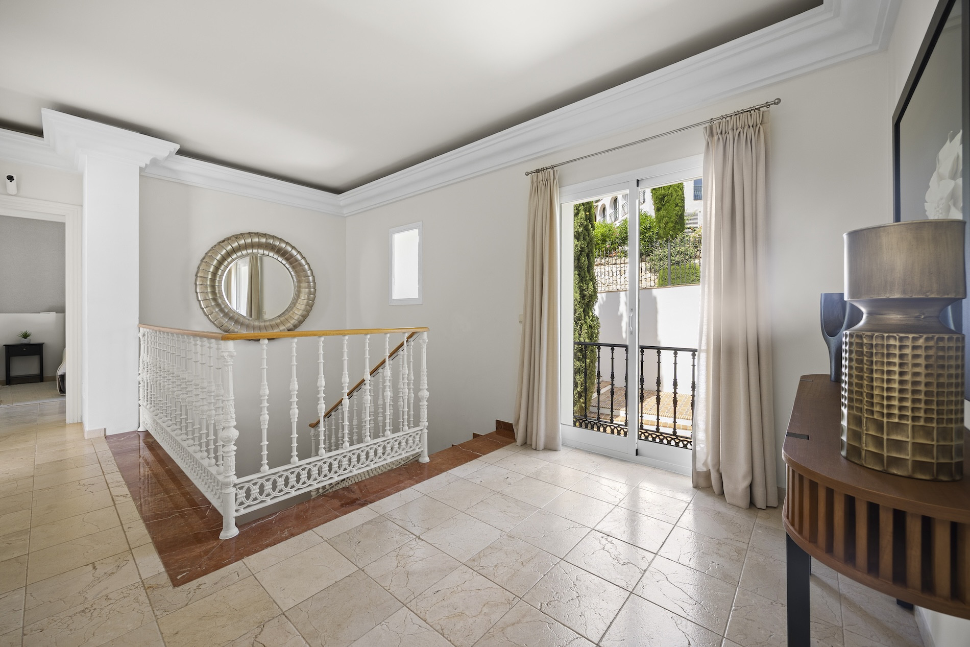  Image of Villa - 8 Bedrooms - 6 Bathrooms for sale in Malaga-Benahavis-Spain, Image 32