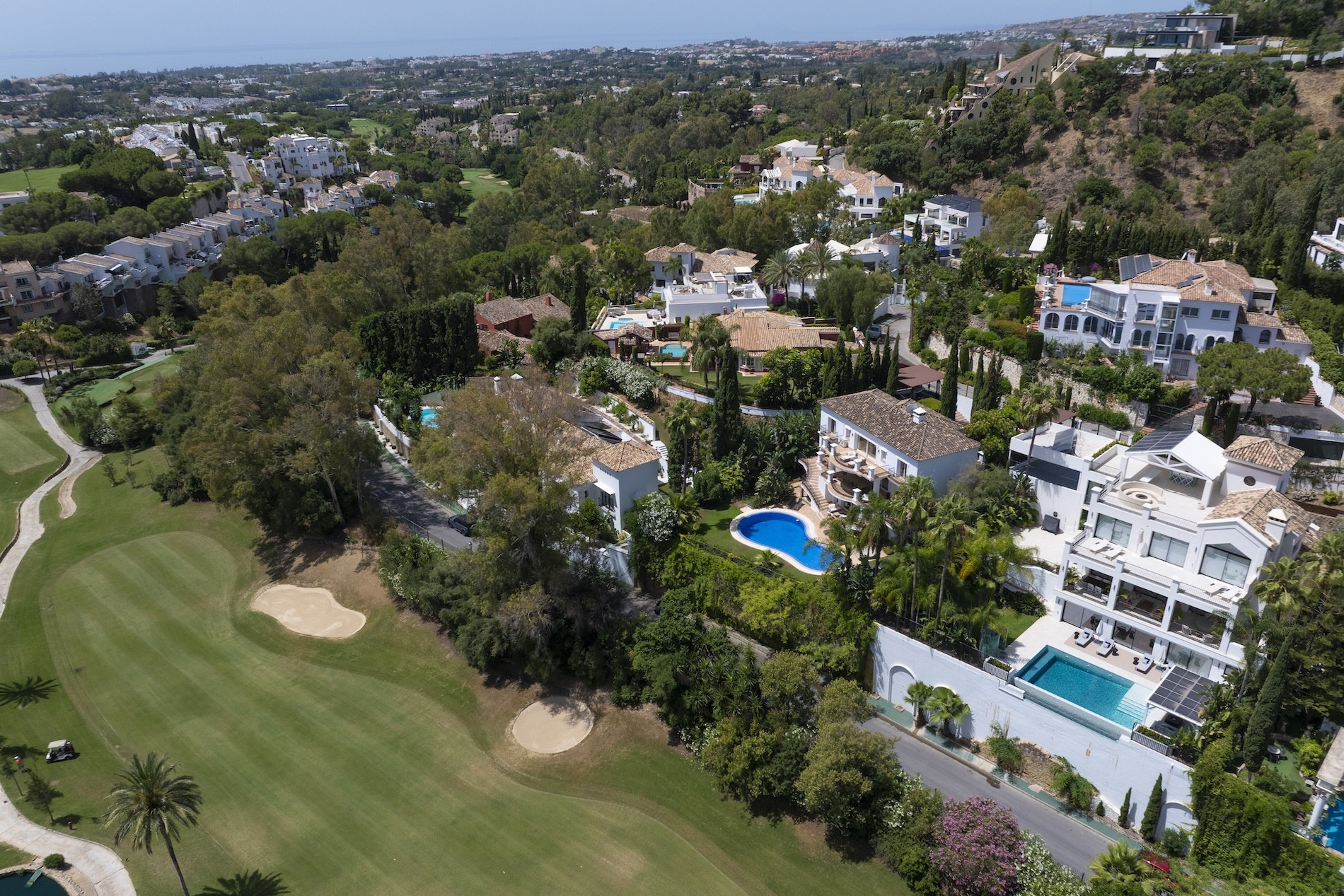  Image of Villa - 8 Bedrooms - 6 Bathrooms for sale in Malaga-Benahavis-Spain, Image 41
