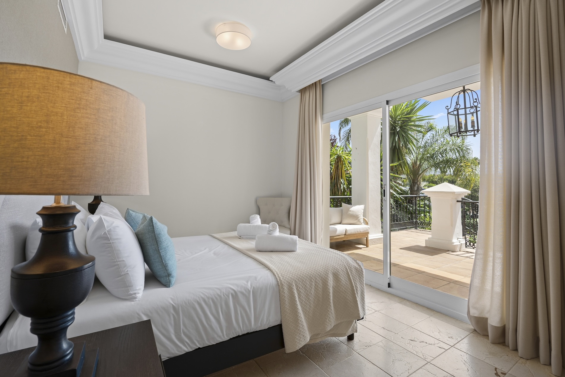  Image of Villa - 8 Bedrooms - 6 Bathrooms for sale in Malaga-Benahavis-Spain, Image 26
