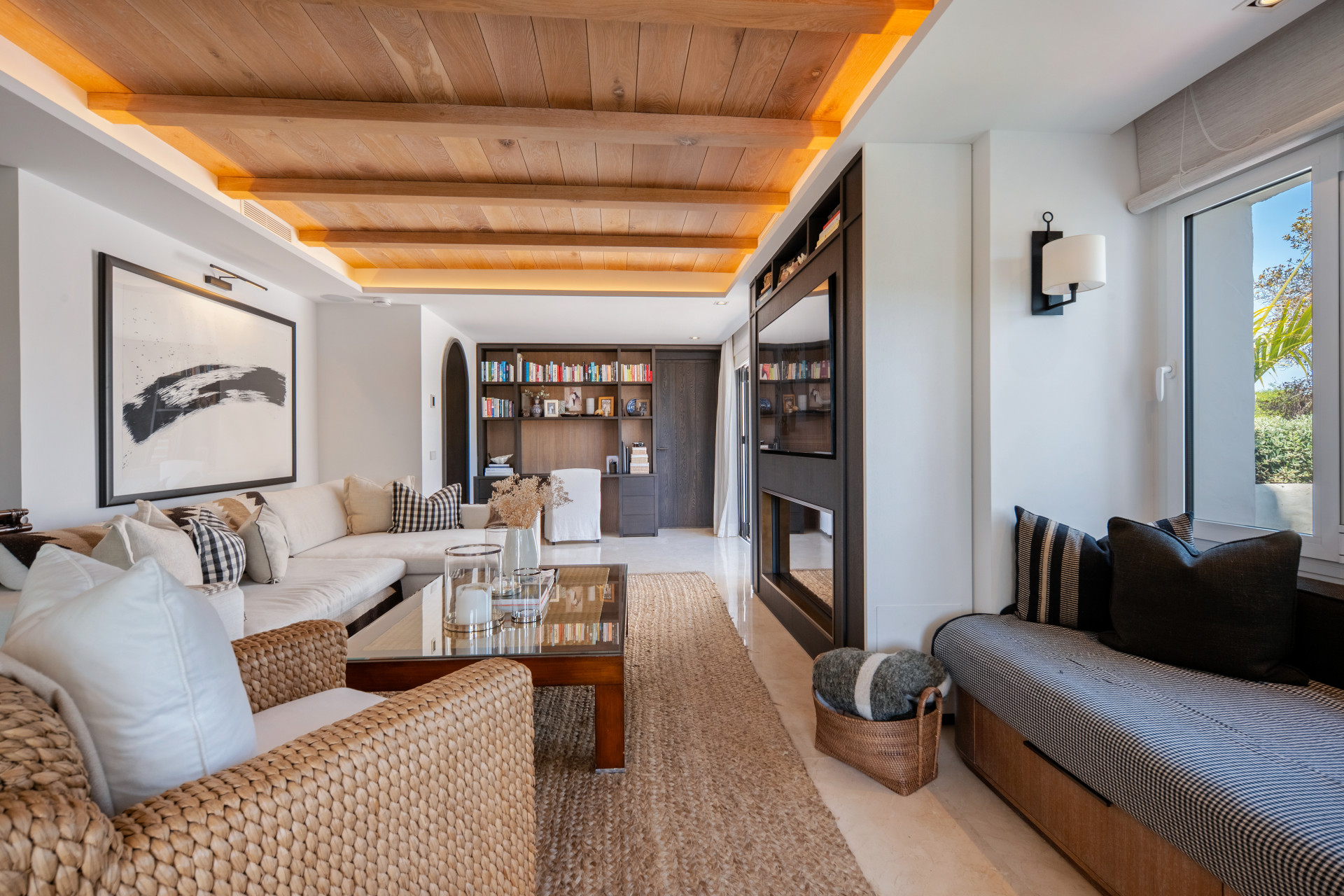 Image of Apartment - 1 Bedrooms - 1 Bathrooms for Sale in Malaga-Marbella-Spain, Image 3