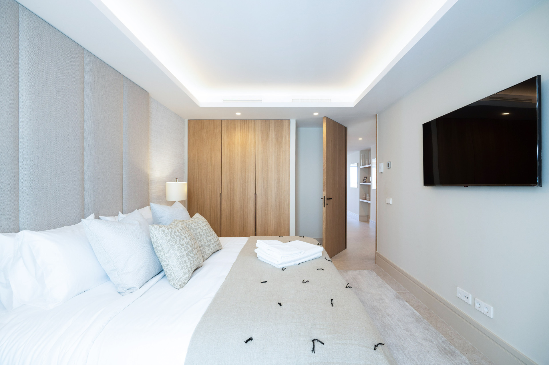  Image of Apartment - 2 Bedrooms - 1 Bathrooms for sale in Malaga-Marbella-Spain, Image 17