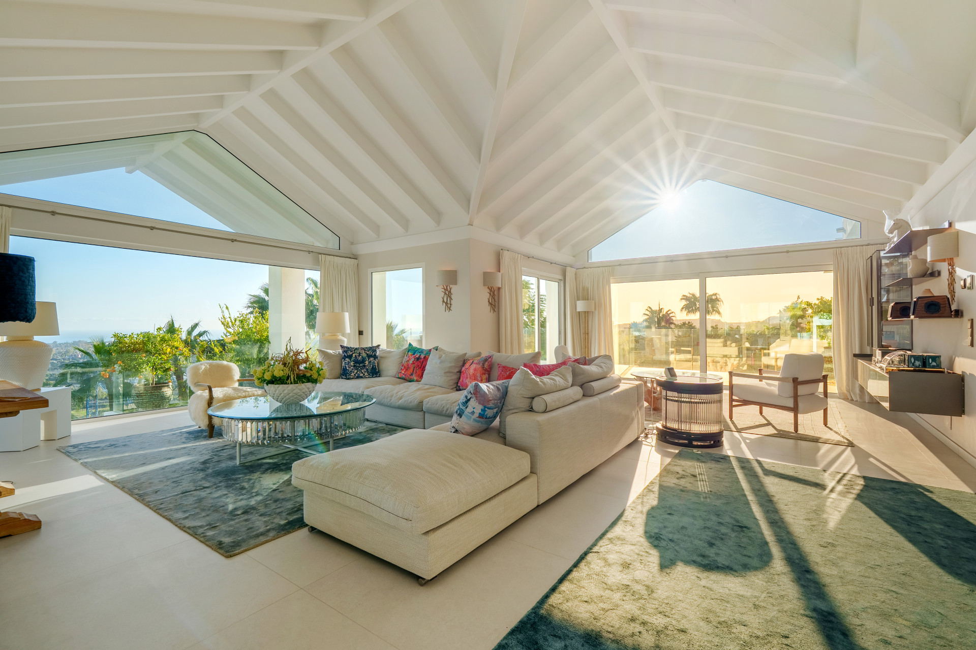  Image of Villa - 9 Bedrooms - 9 Bathrooms for sale in Malaga-Benahavis-Spain, Image 17