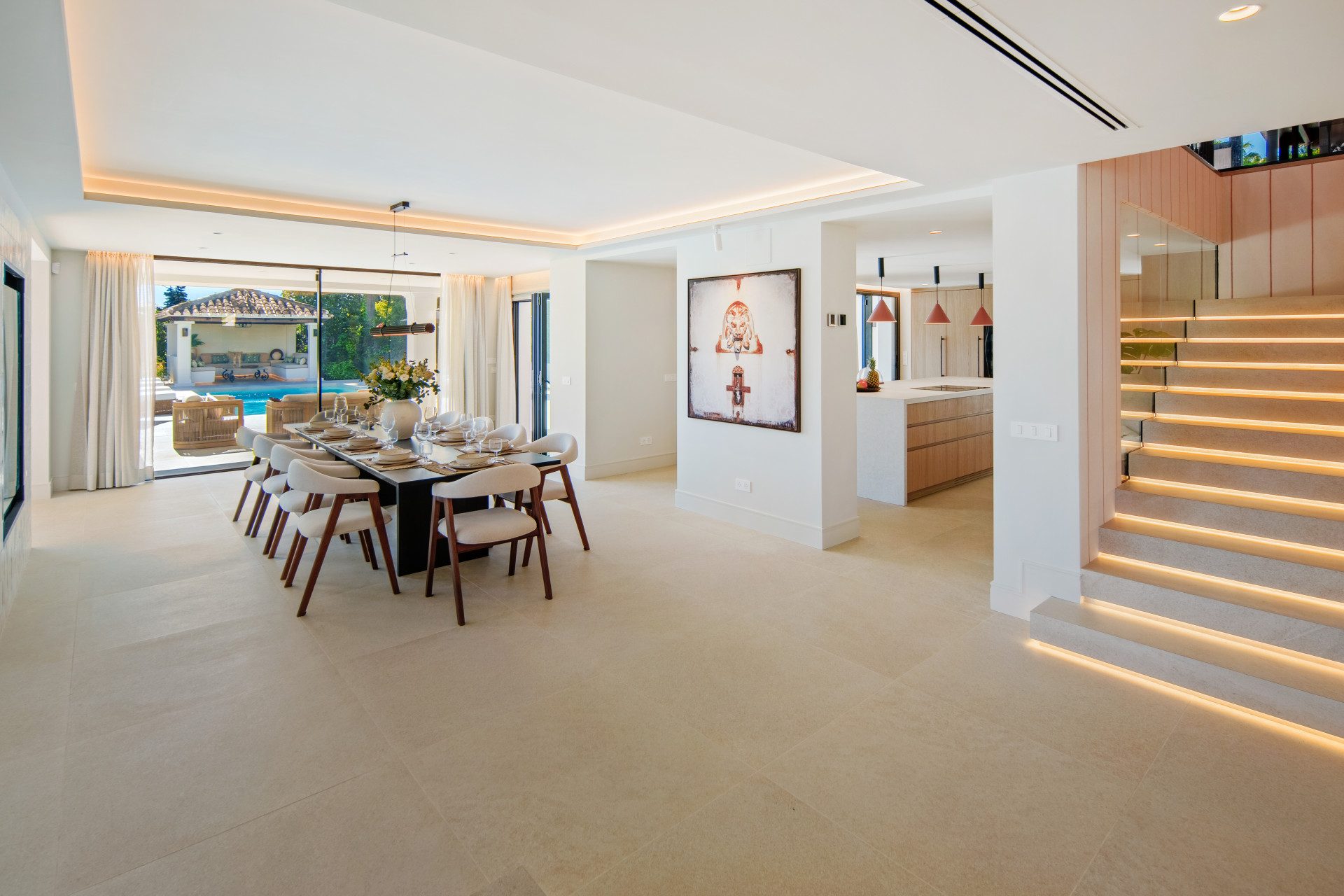 Image of Villa - 5 Bedrooms - 5 Bathrooms for sale in Malaga-Marbella-Spain, Image 10