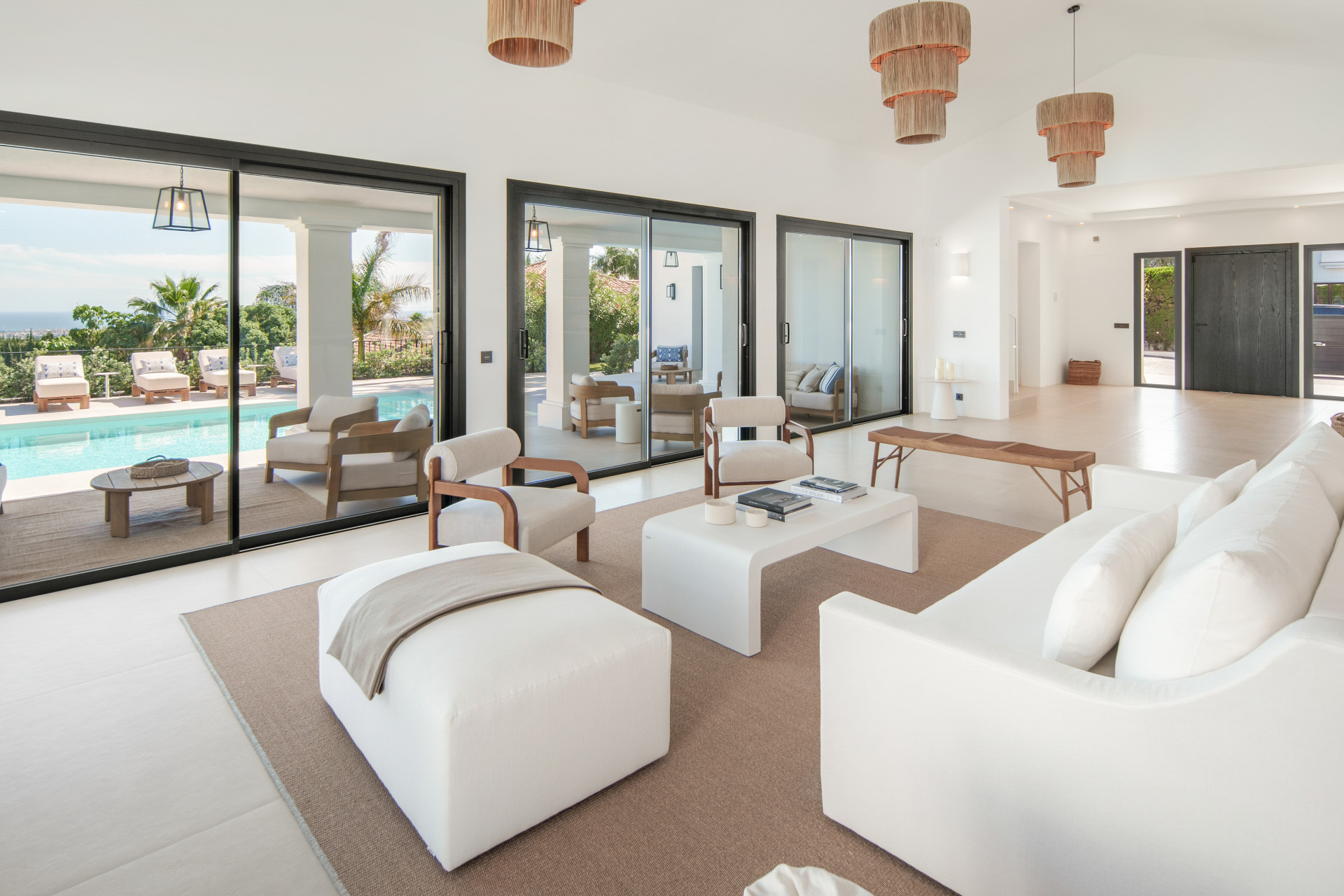  Image of Villa - 5 Bedrooms - 4 Bathrooms for sale in Malaga-Benahavis-Spain, Image 15