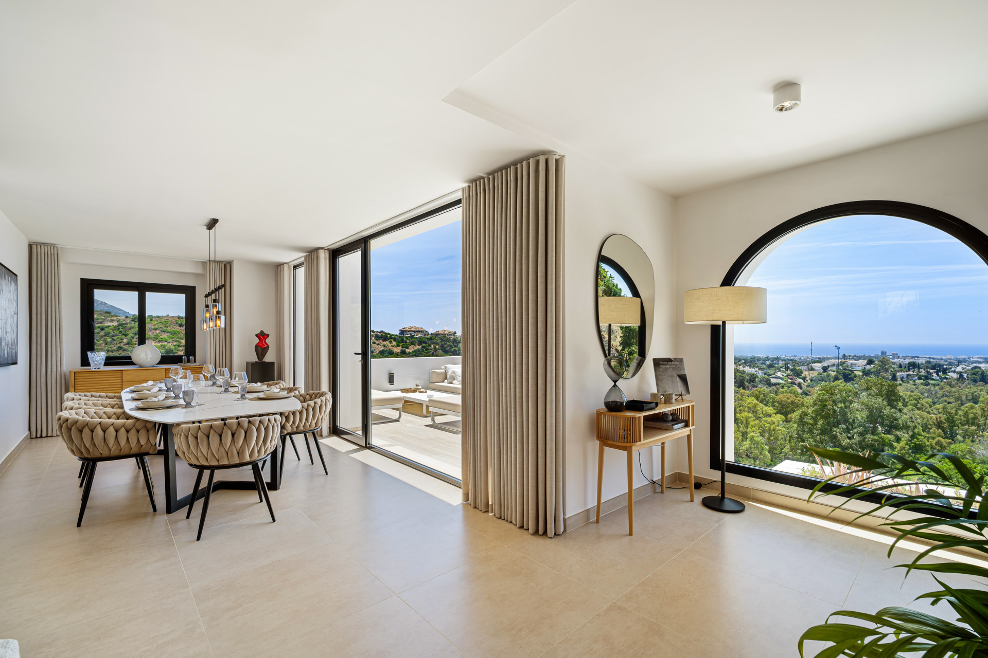 Image of Villa - 5 Bedrooms - 5 Bathrooms for Sale in Malaga-Marbella-Spain, Image 5