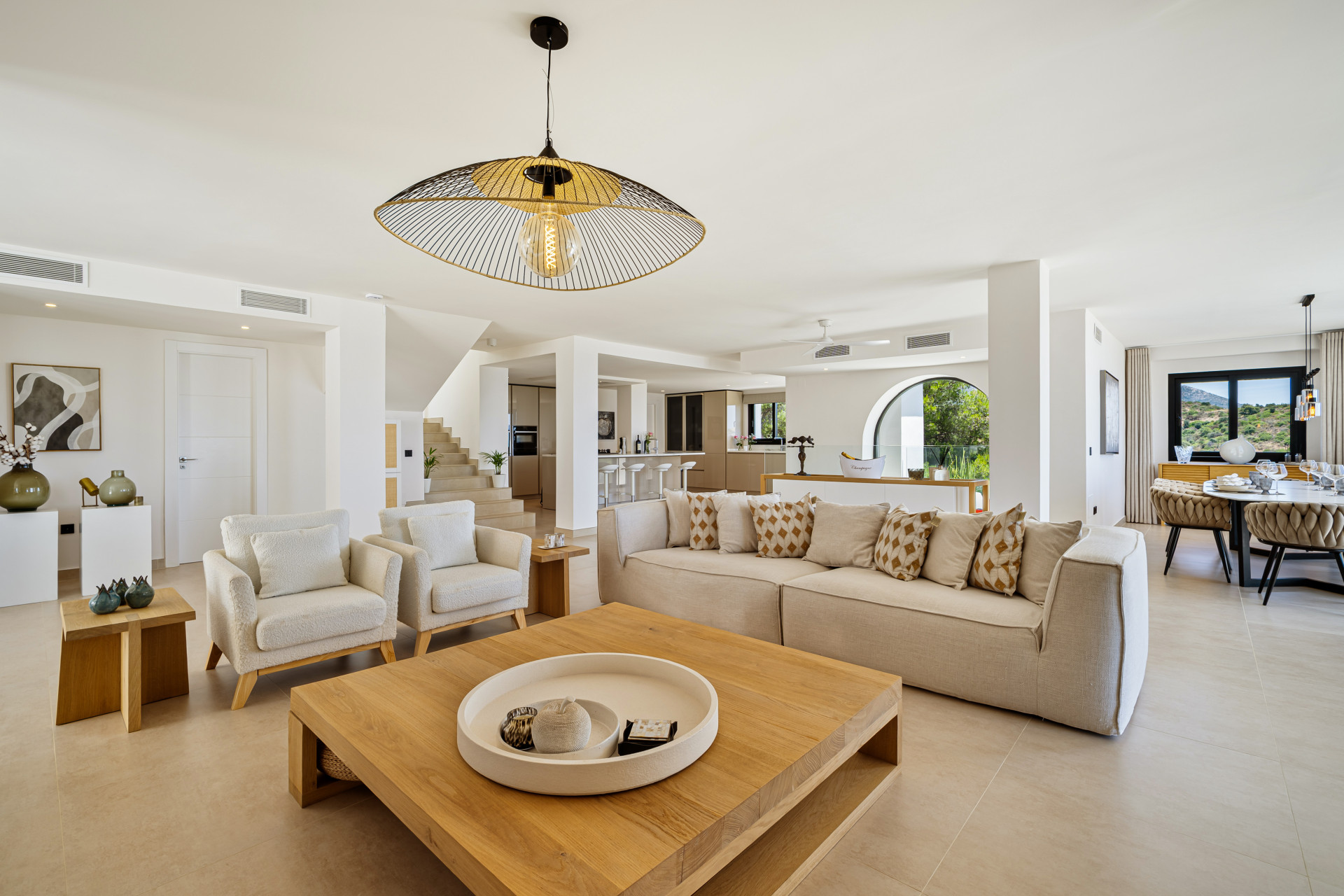  Image of Villa - 5 Bedrooms - 5 Bathrooms for sale in Malaga-Marbella-Spain, Image 6