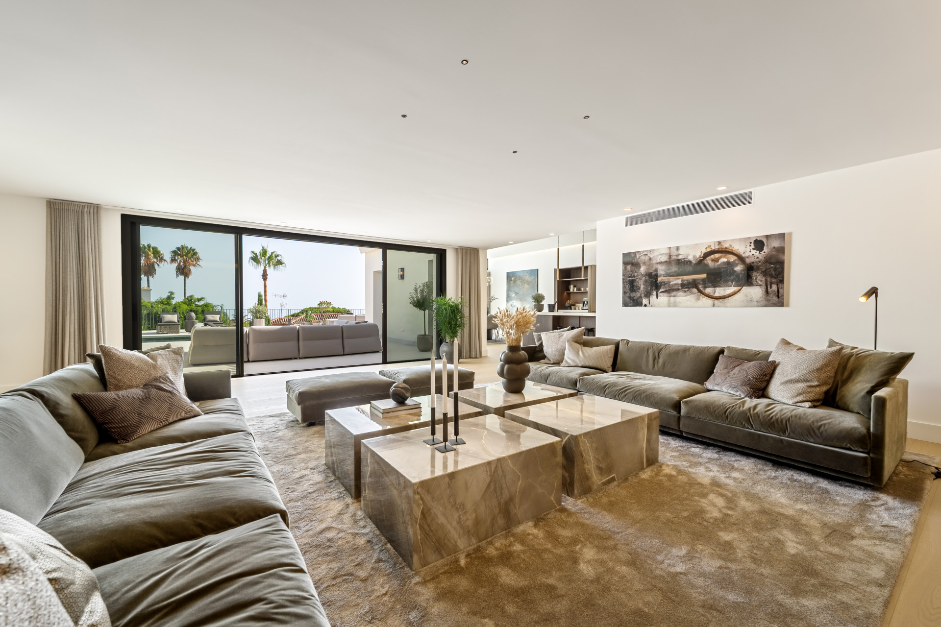 Image of Villa - 5 Bedrooms - 5 Bathrooms for Sale in Malaga-Marbella-Spain, Image 4