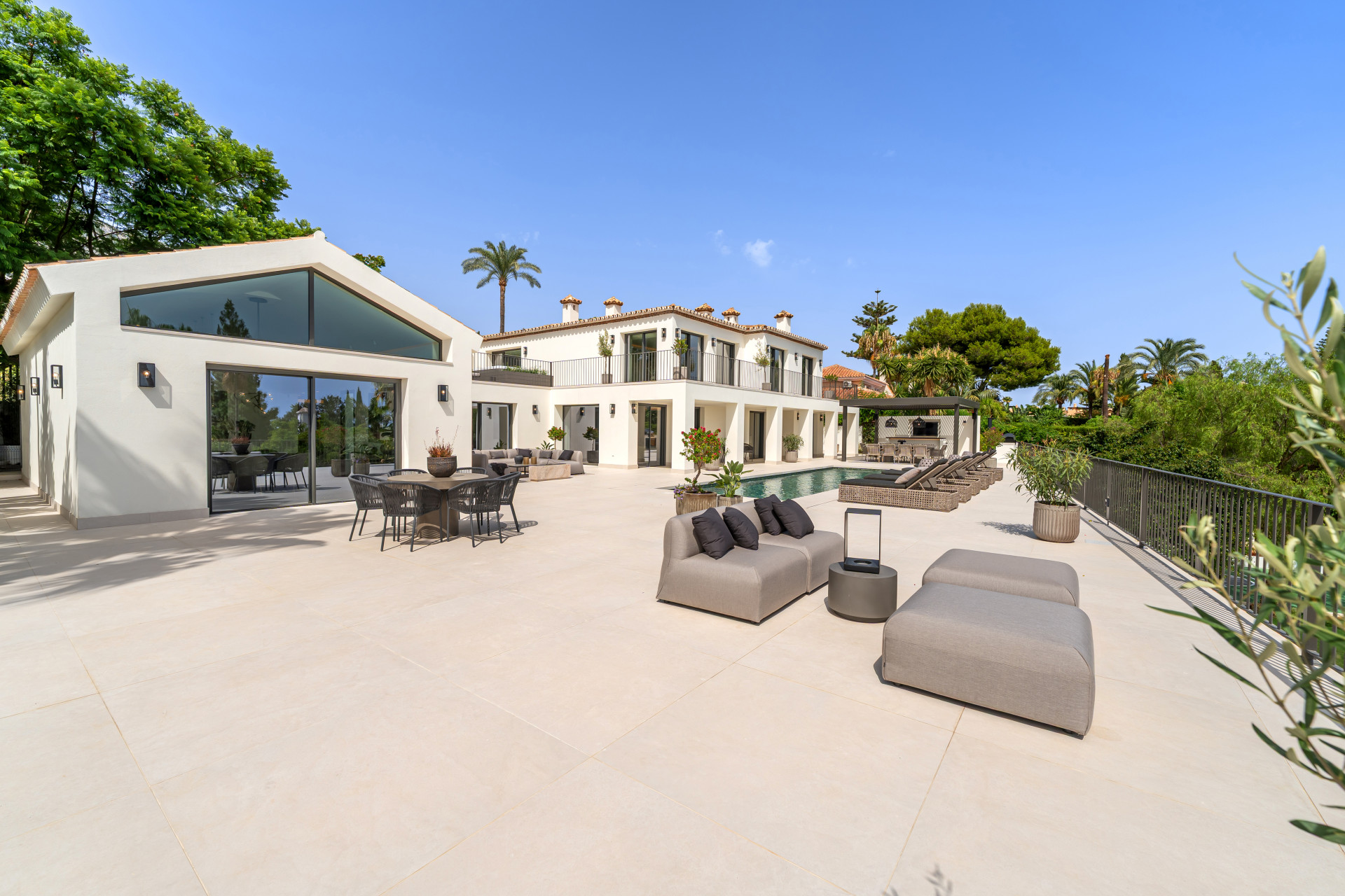  Image of Villa - 5 Bedrooms - 5 Bathrooms for sale in Malaga-Marbella-Spain, Image 47