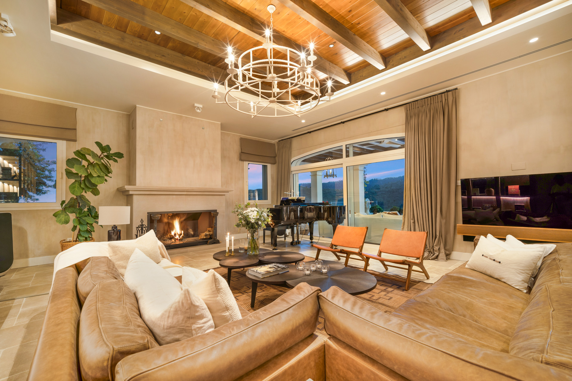 Image of Villa - 6 Bedrooms - 6 Bathrooms for Sale in Malaga-Benahavis-Spain, Image 5