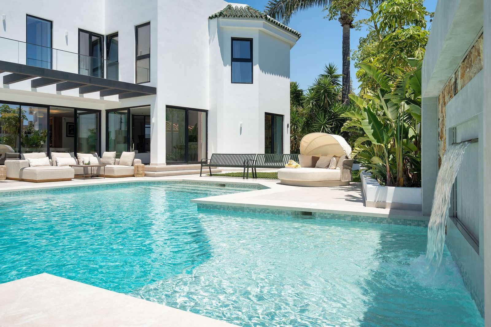  Image of Villa - 6 Bedrooms - 6 Bathrooms for sale in Malaga-Estepona-Spain, Image 25