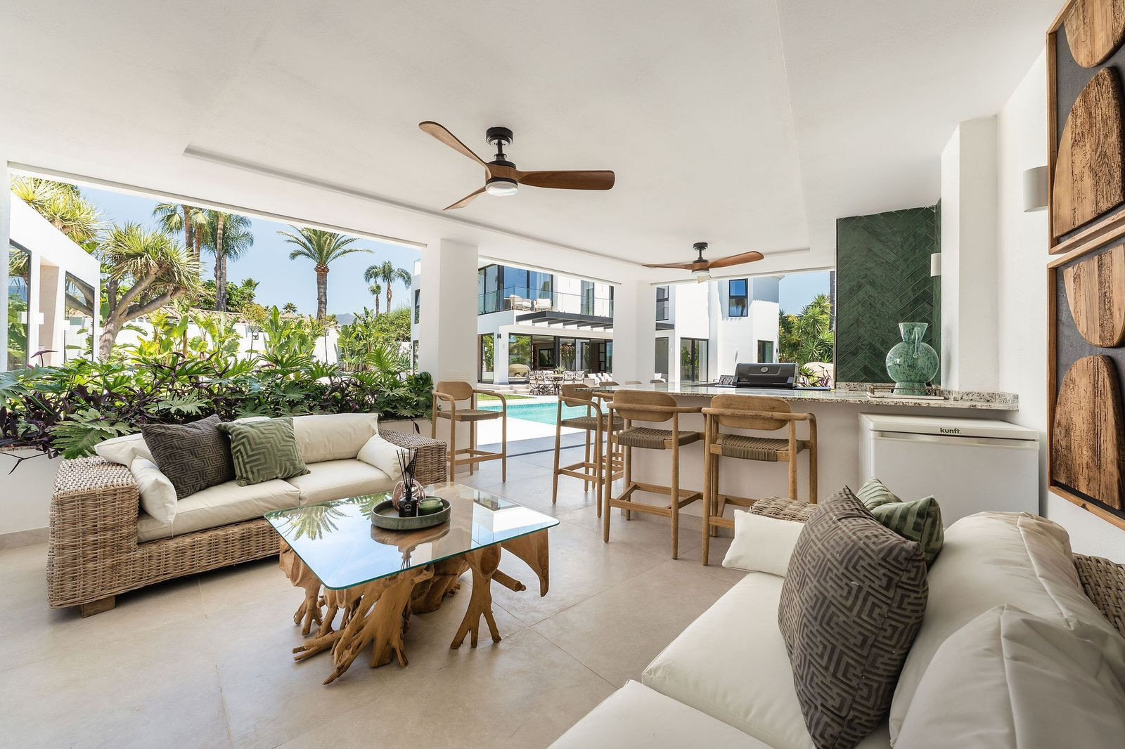  Image of Villa - 6 Bedrooms - 6 Bathrooms for sale in Malaga-Estepona-Spain, Image 30