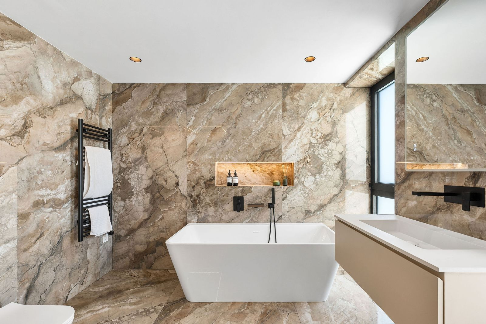  Image of Villa - 6 Bedrooms - 6 Bathrooms for sale in Malaga-Estepona-Spain, Image 13