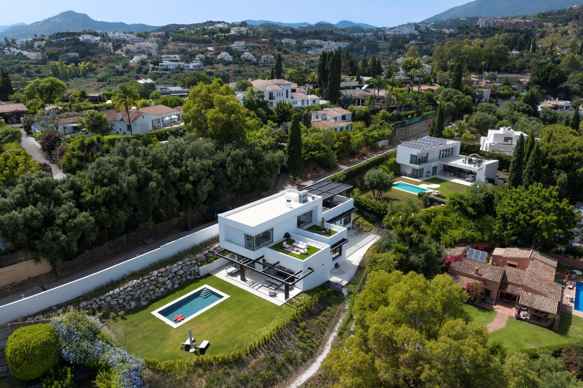  Image of Villa - 6 Bedrooms - 6 Bathrooms for sale in Malaga-Benahavis-Spain, Image 55