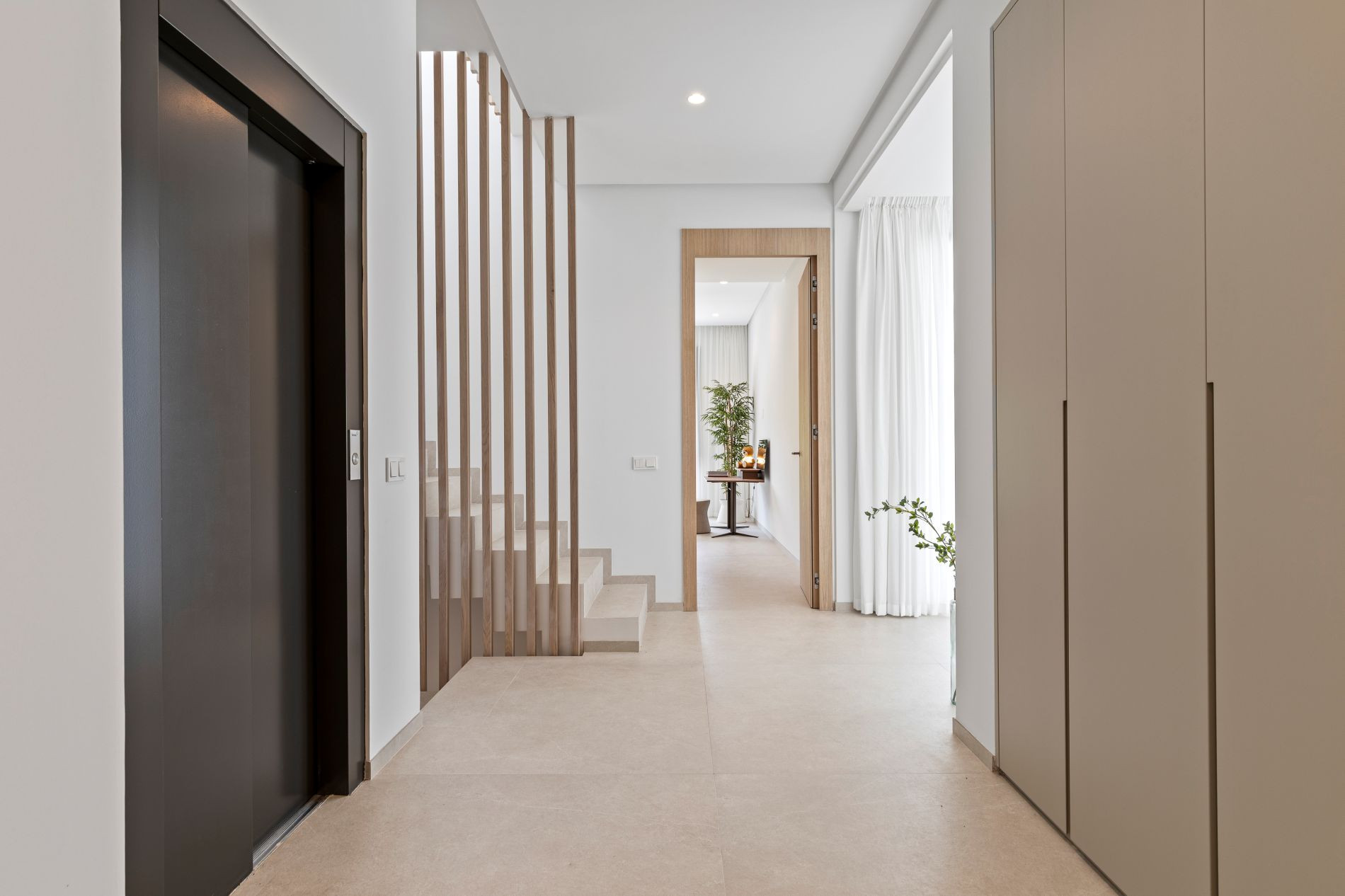  Image of Villa - 6 Bedrooms - 6 Bathrooms for sale in Malaga-Benahavis-Spain, Image 18