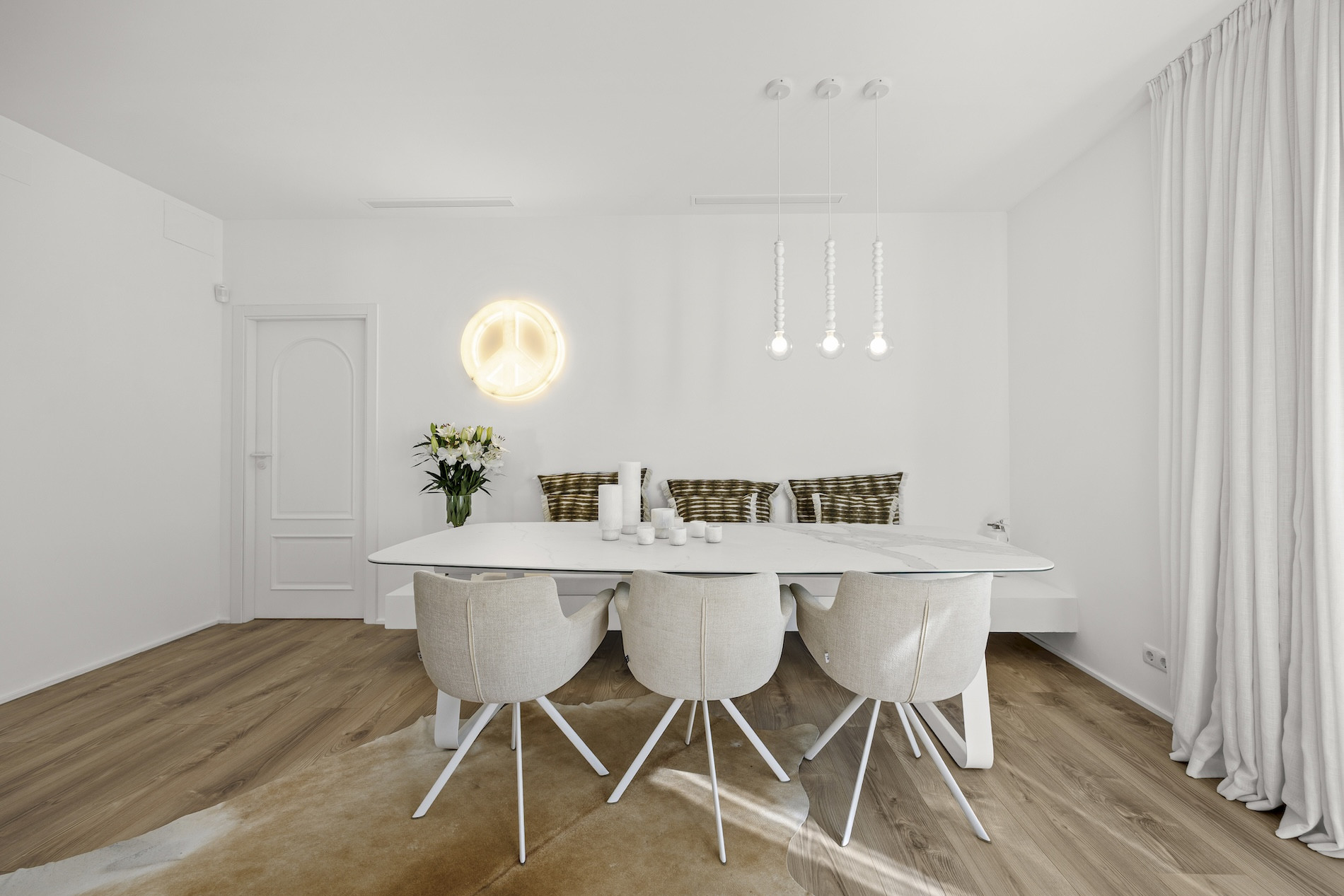  Image of Villa - 5 Bedrooms - 4 Bathrooms for sale in Malaga-San Pedro de Alcantara-Spain, Image 34