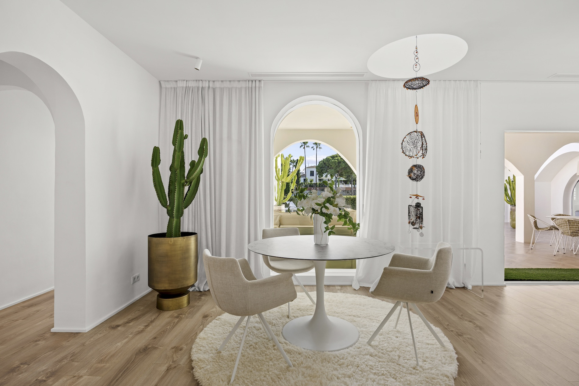  Image of Villa - 5 Bedrooms - 4 Bathrooms for sale in Malaga-San Pedro de Alcantara-Spain, Image 32