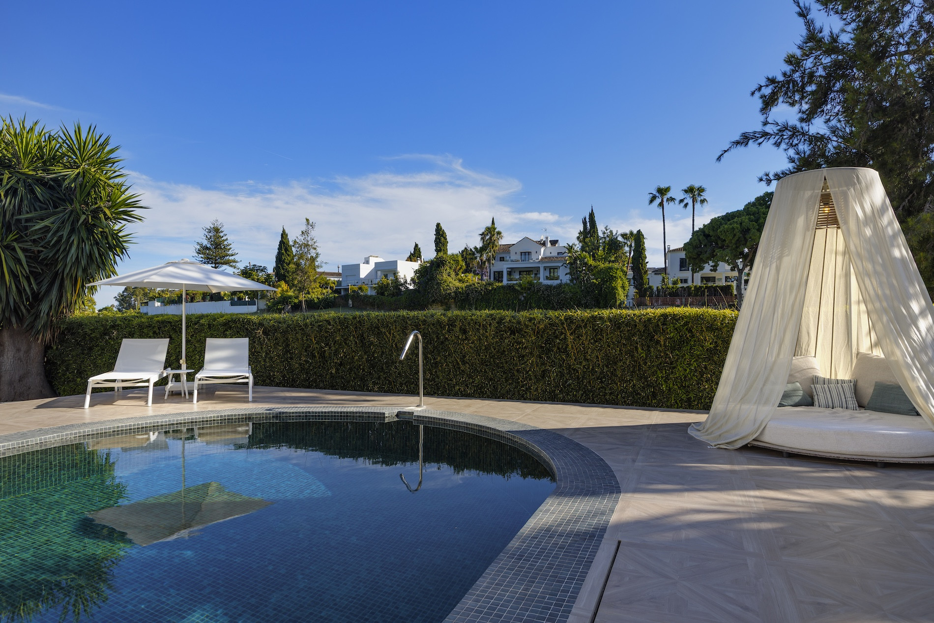  Image of Villa - 5 Bedrooms - 4 Bathrooms for sale in Malaga-San Pedro de Alcantara-Spain, Image 50