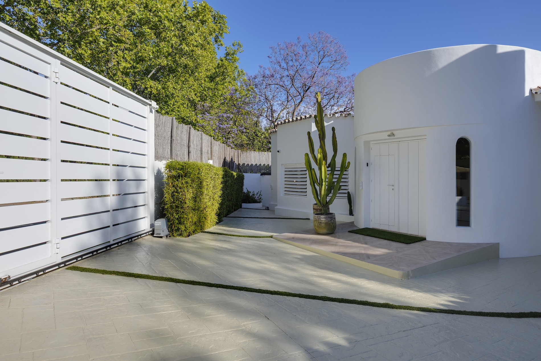  Image of Villa - 5 Bedrooms - 4 Bathrooms for sale in Malaga-San Pedro de Alcantara-Spain, Image 56
