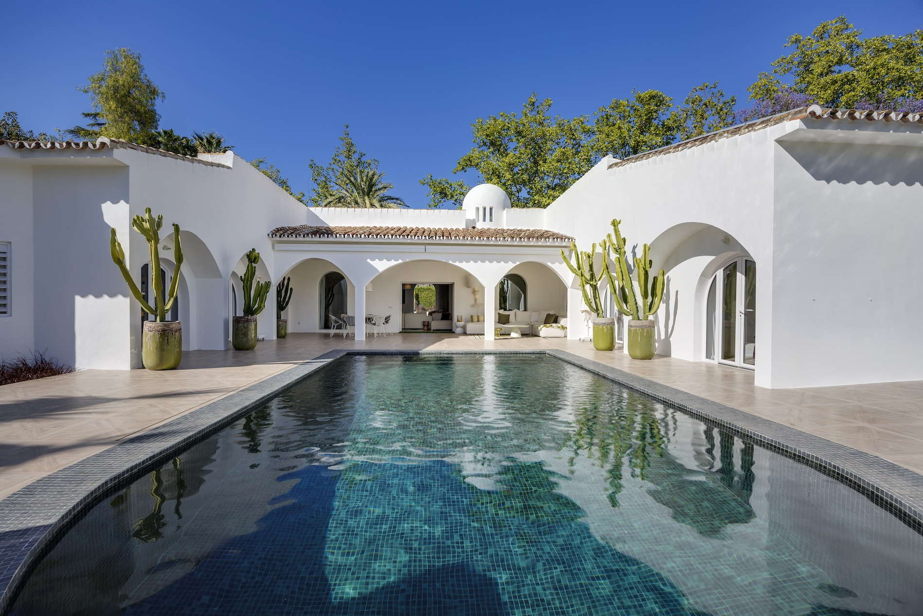  Image of Villa - 5 Bedrooms - 4 Bathrooms for sale in Malaga-San Pedro de Alcantara-Spain, Image 49