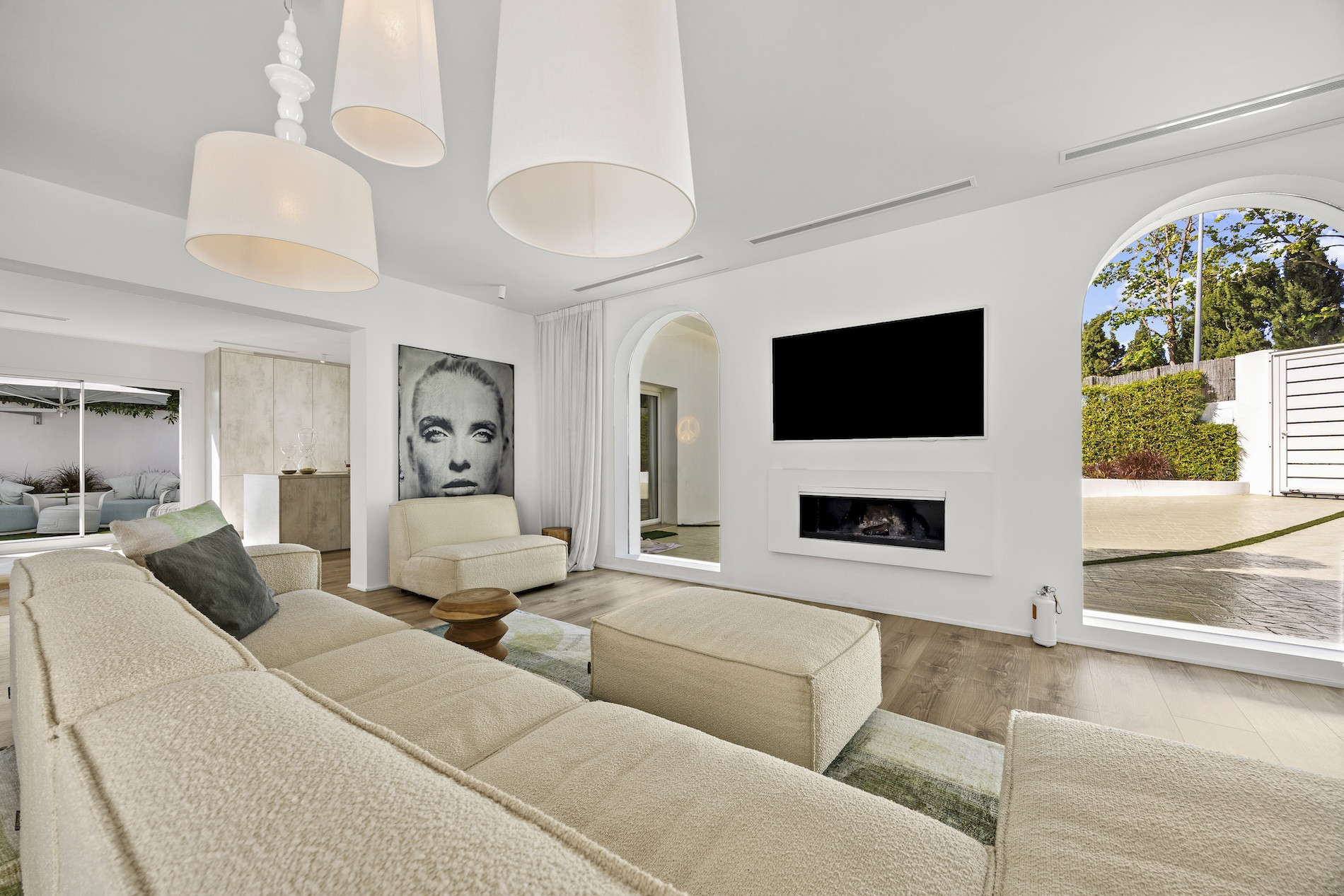  Image of Villa - 5 Bedrooms - 4 Bathrooms for sale in Malaga-San Pedro de Alcantara-Spain, Image 33