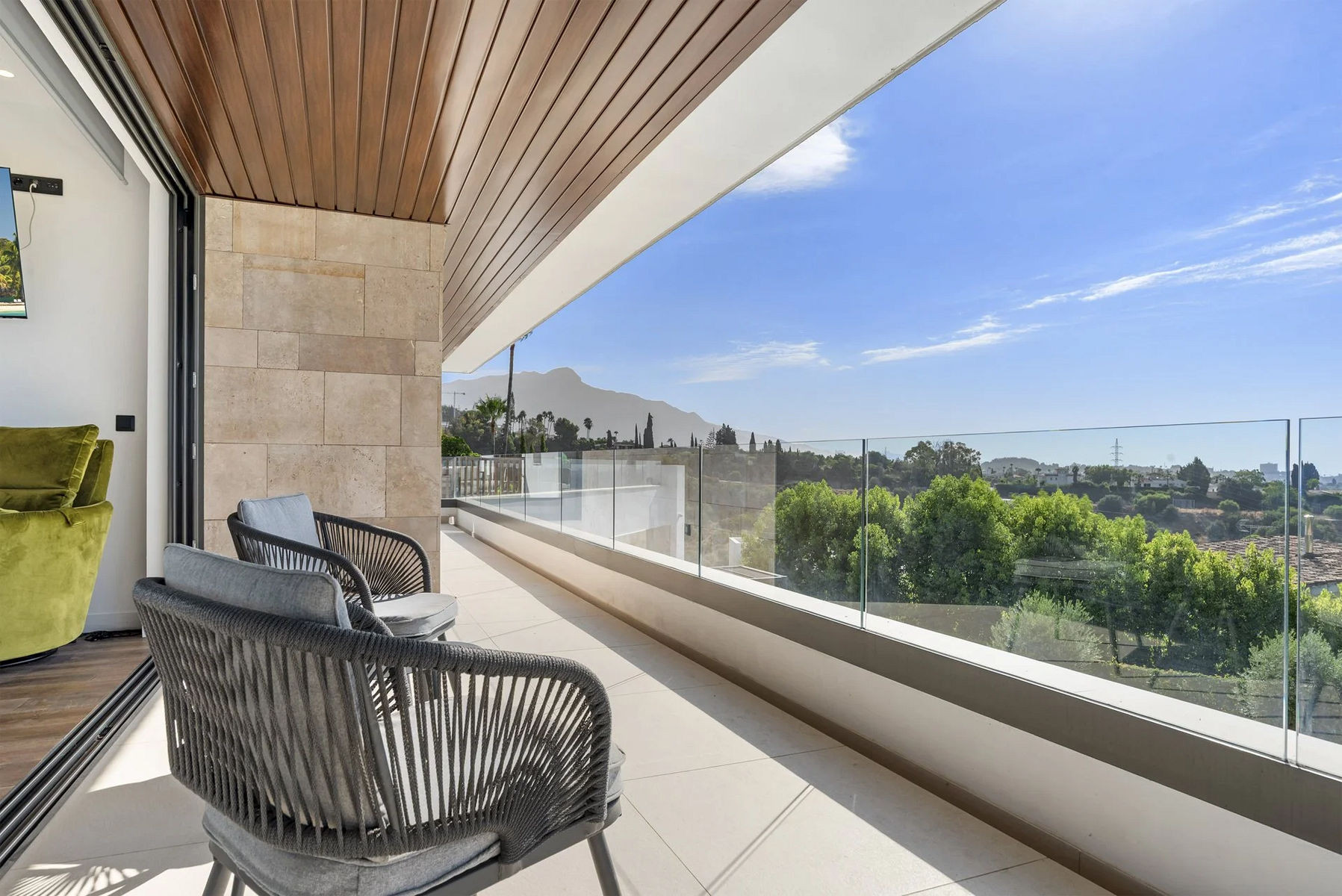  Image of Villa - 4 Bedrooms - 5 Bathrooms for sale in Malaga-Benahavis-Spain, Image 27