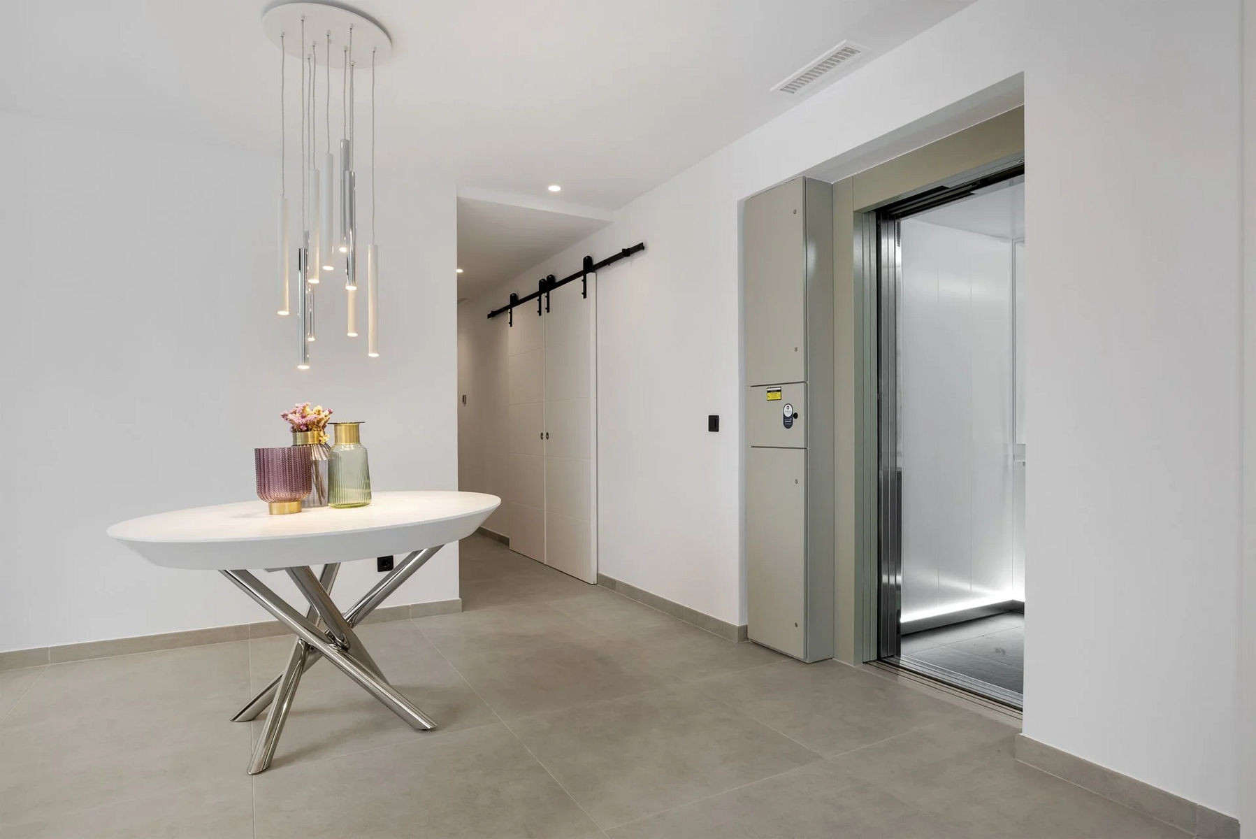 Image of Villa - 4 Bedrooms - 5 Bathrooms for sale in Malaga-Benahavis-Spain, Image 35