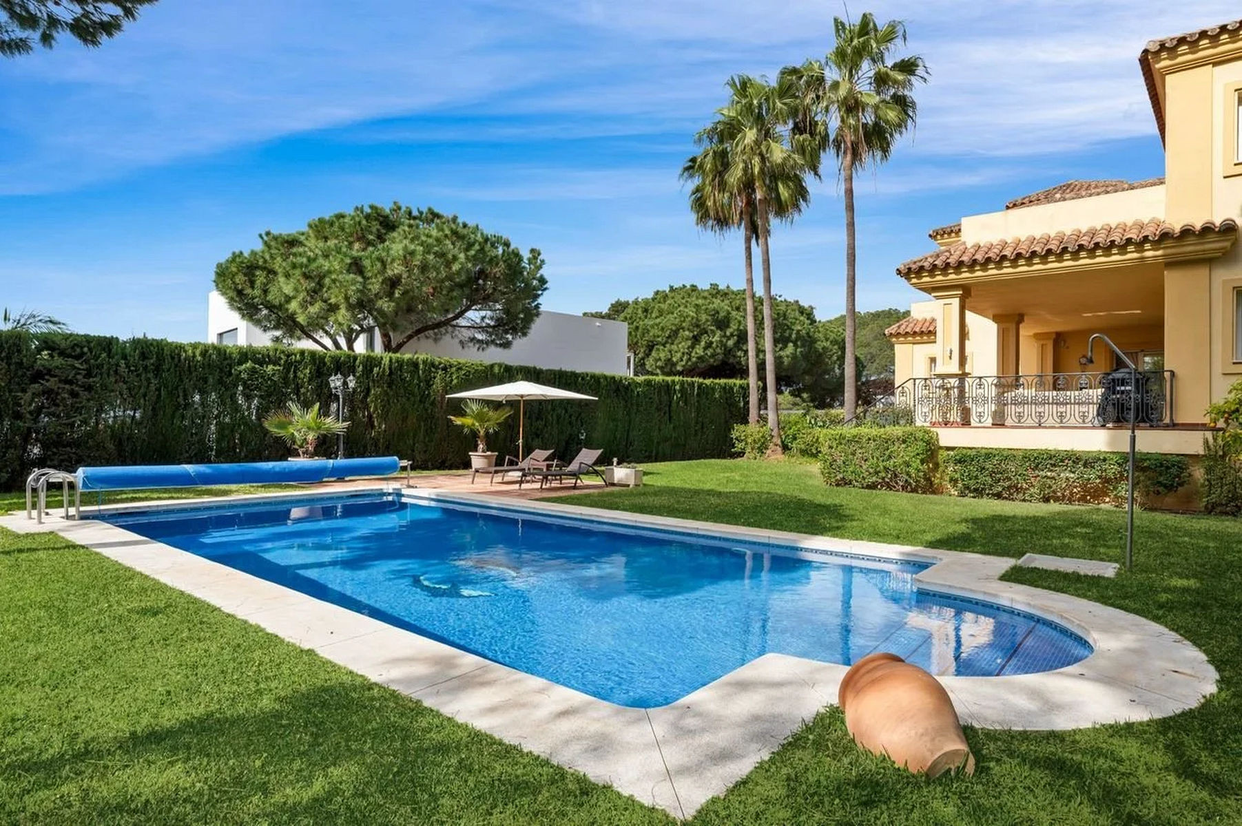 Image of Villa - 4 Bedrooms - 4 Bathrooms for Sale in Malaga-Marbella-Spain, Image 2