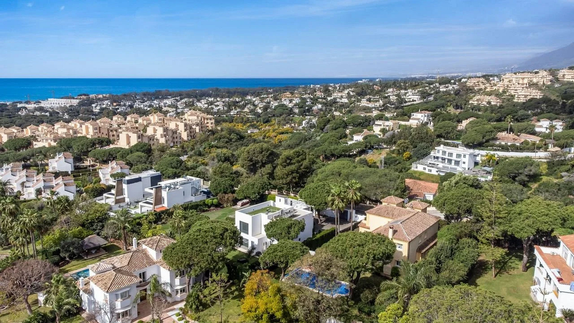  Image of Villa - 4 Bedrooms - 4 Bathrooms for sale in Malaga-Marbella-Spain, Image 49