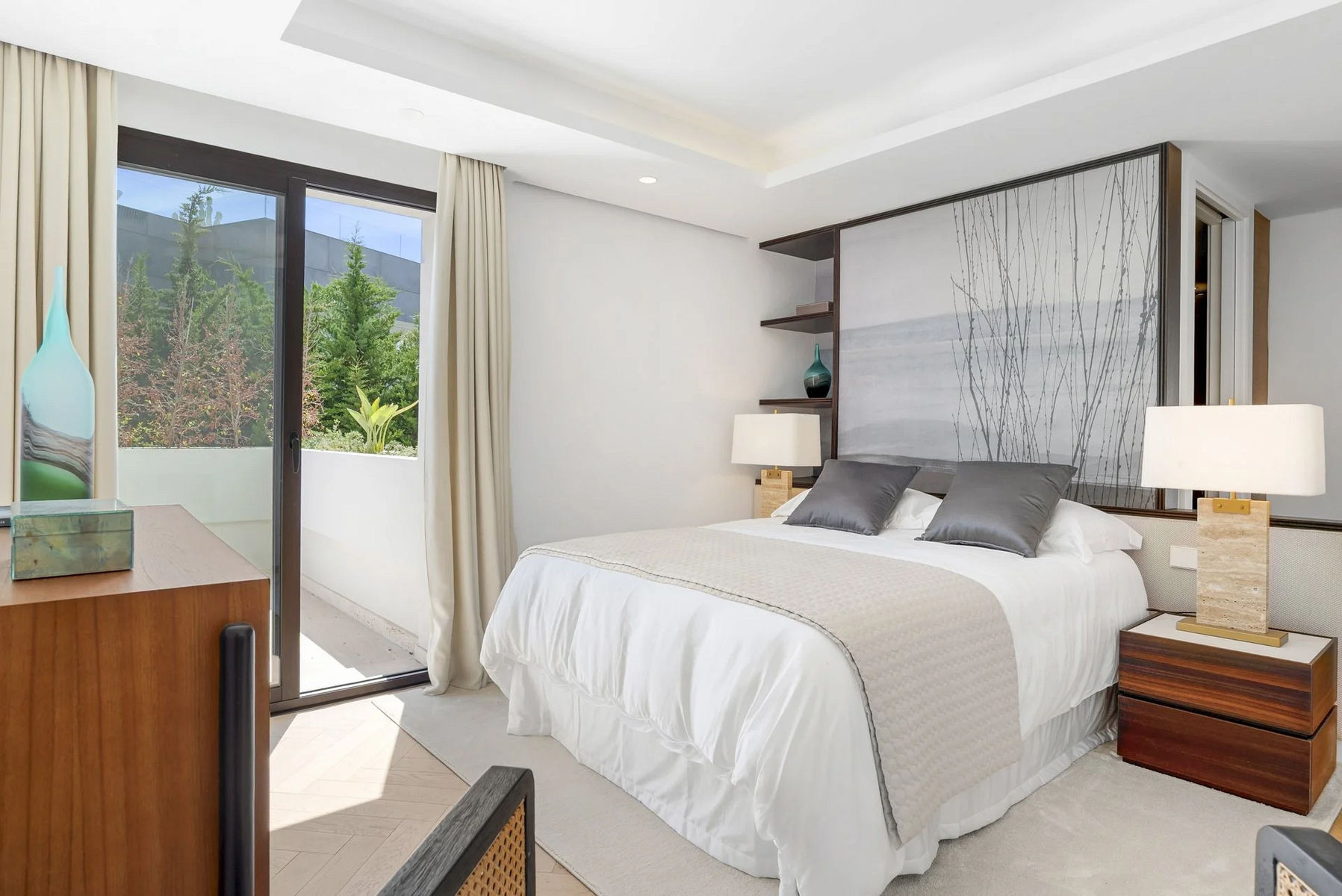  Image of Villa - 6 Bedrooms - 5 Bathrooms for sale in Malaga-Estepona-Spain, Image 26