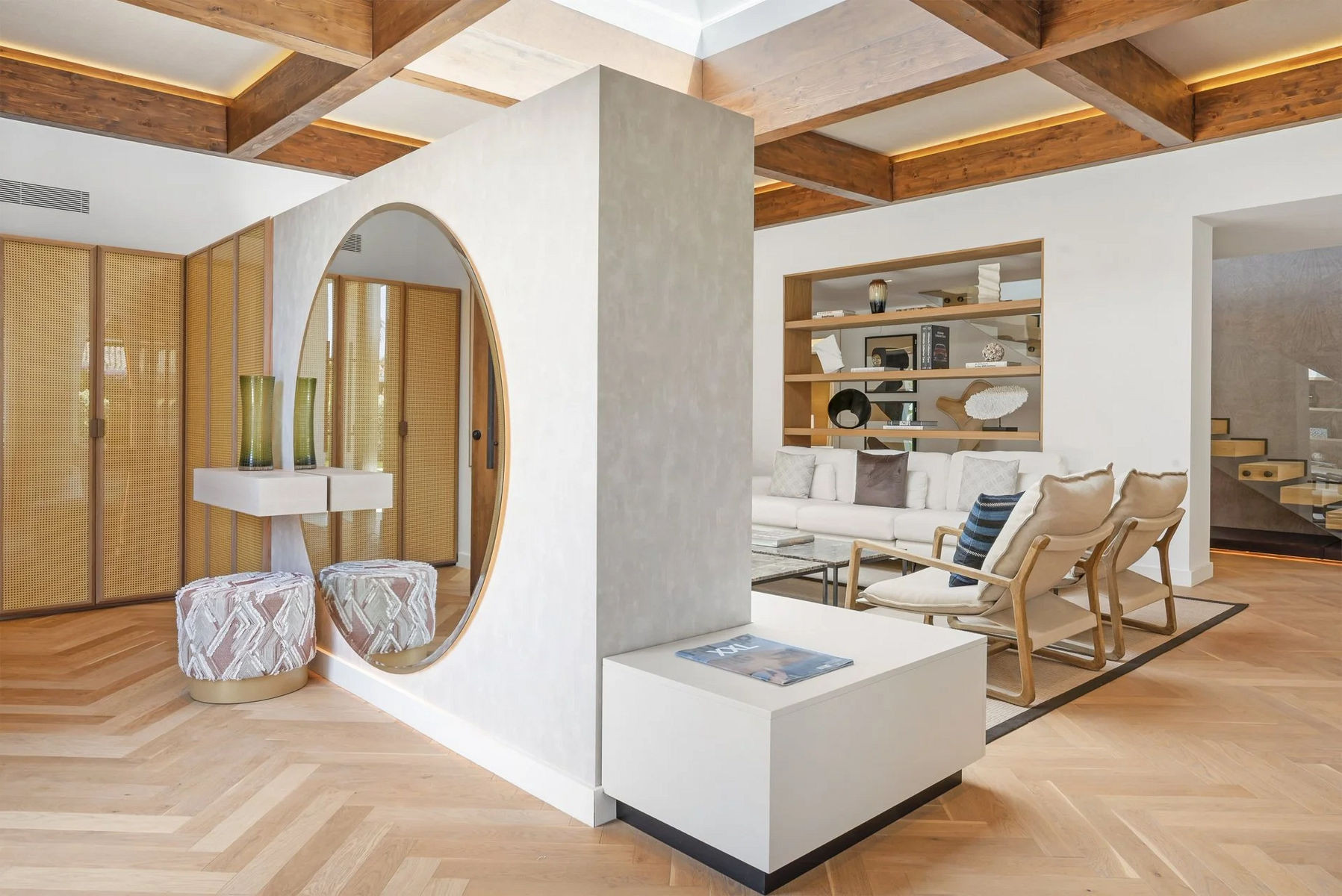  Image of Villa - 6 Bedrooms - 5 Bathrooms for sale in Malaga-Estepona-Spain, Image 10