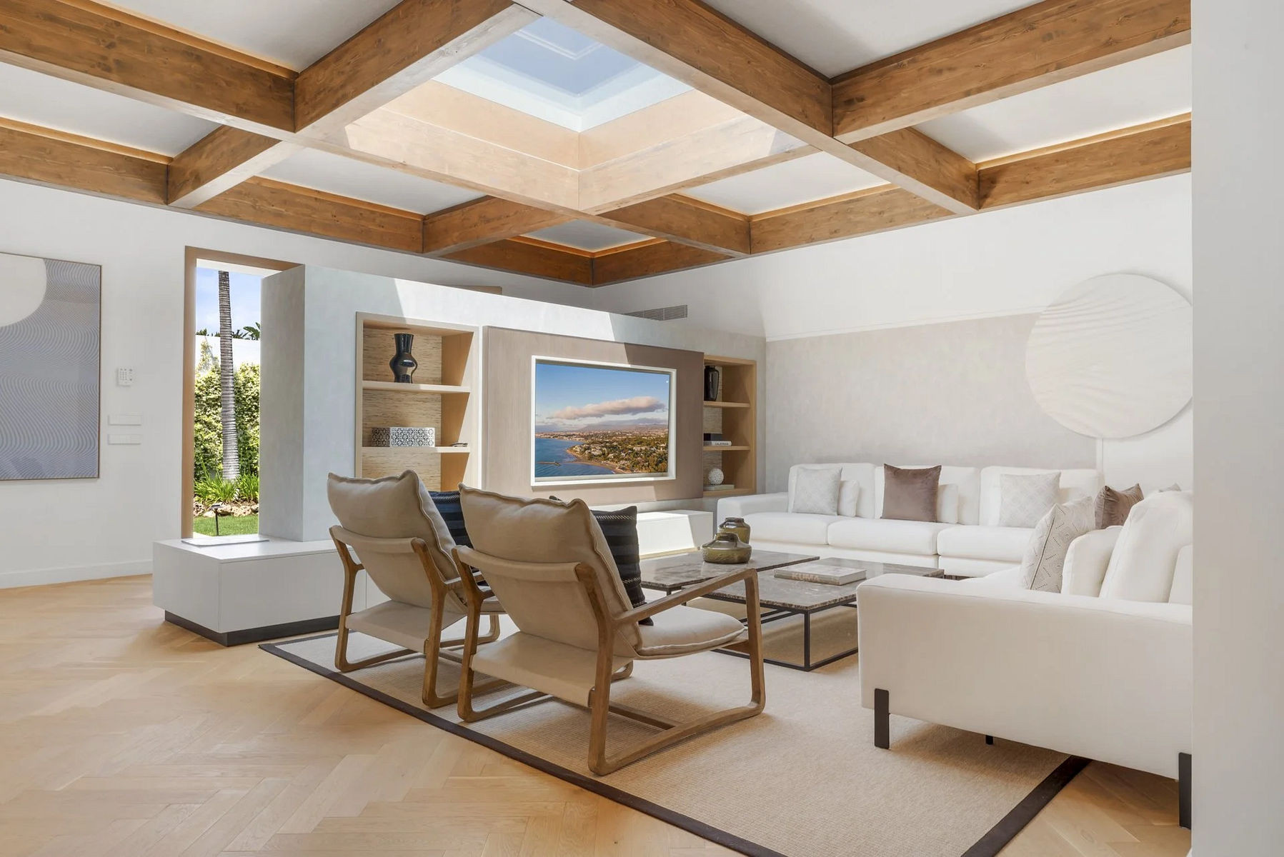  Image of Villa - 6 Bedrooms - 5 Bathrooms for sale in Malaga-Estepona-Spain, Image 36