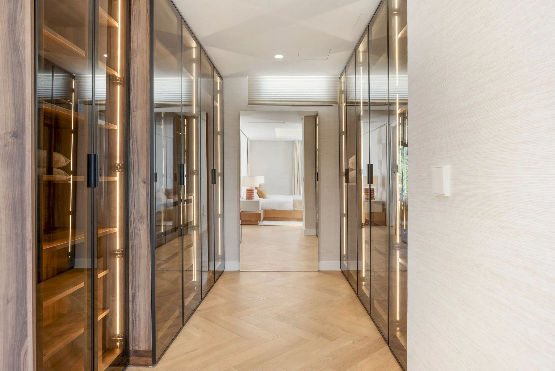  Image of Villa - 6 Bedrooms - 5 Bathrooms for sale in Malaga-Estepona-Spain, Image 27