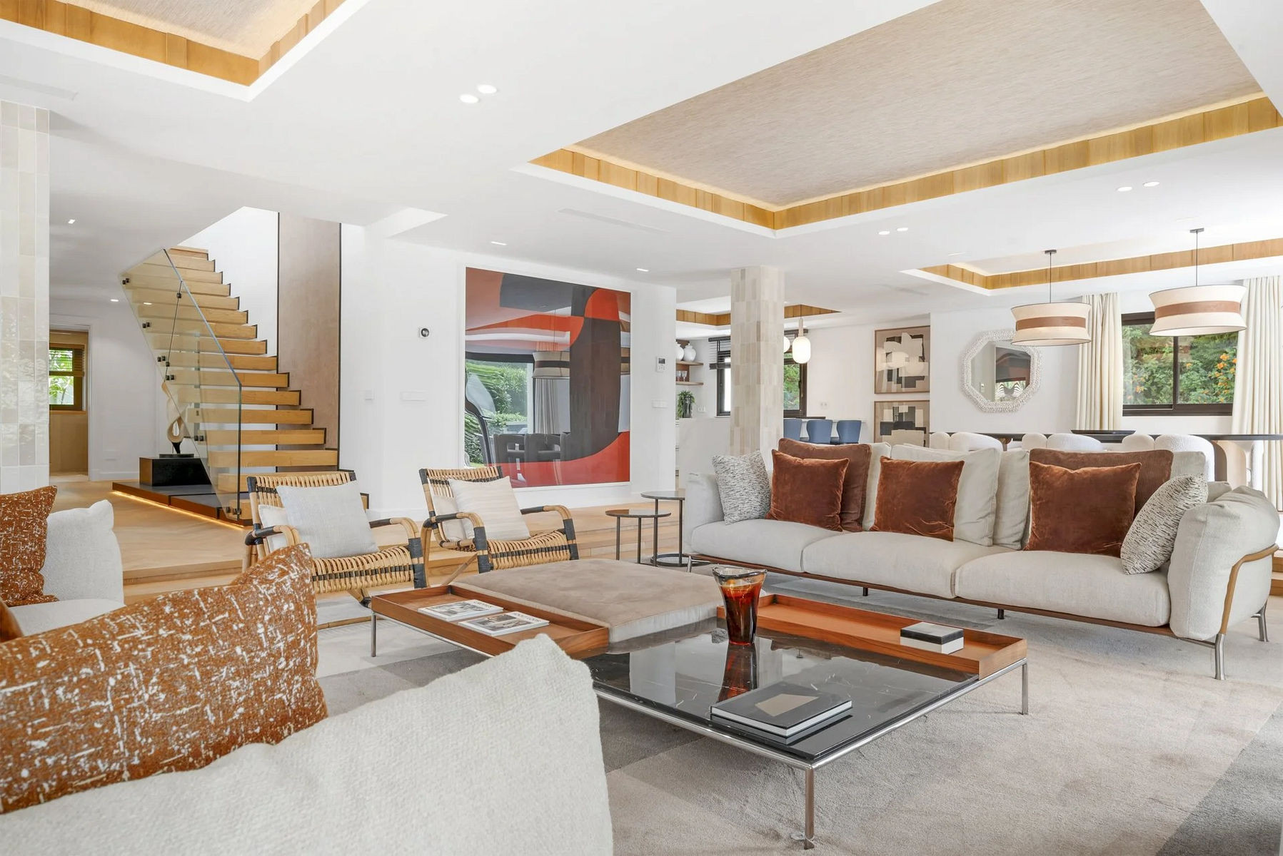 Image of Villa - 6 Bedrooms - 5 Bathrooms for Sale in Malaga-Estepona-Spain, Image 3