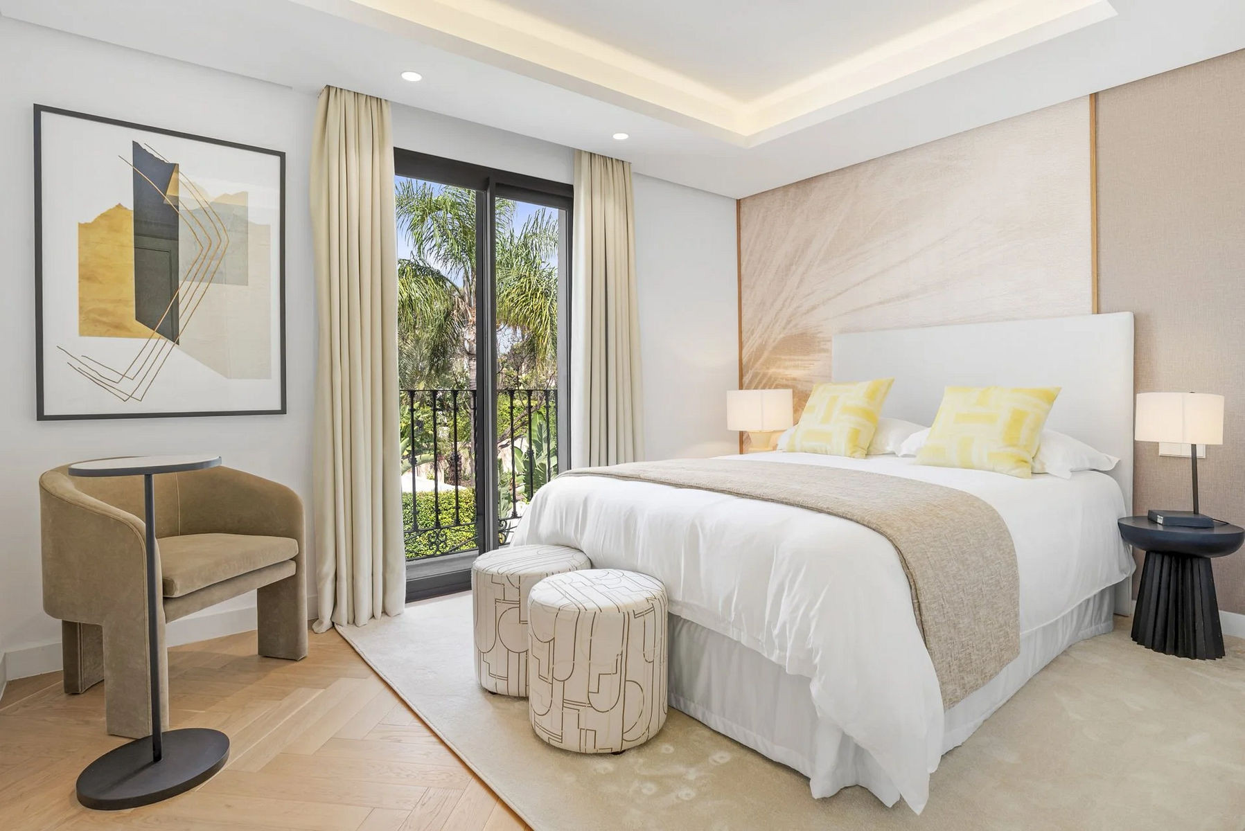  Image of Villa - 6 Bedrooms - 5 Bathrooms for sale in Malaga-Estepona-Spain, Image 20