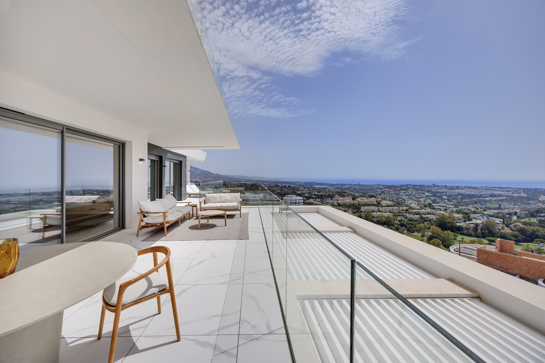  Image of Apartment - 3 Bedrooms - 3 Bathrooms for sale in Malaga-Benahavis-Spain, Image 28