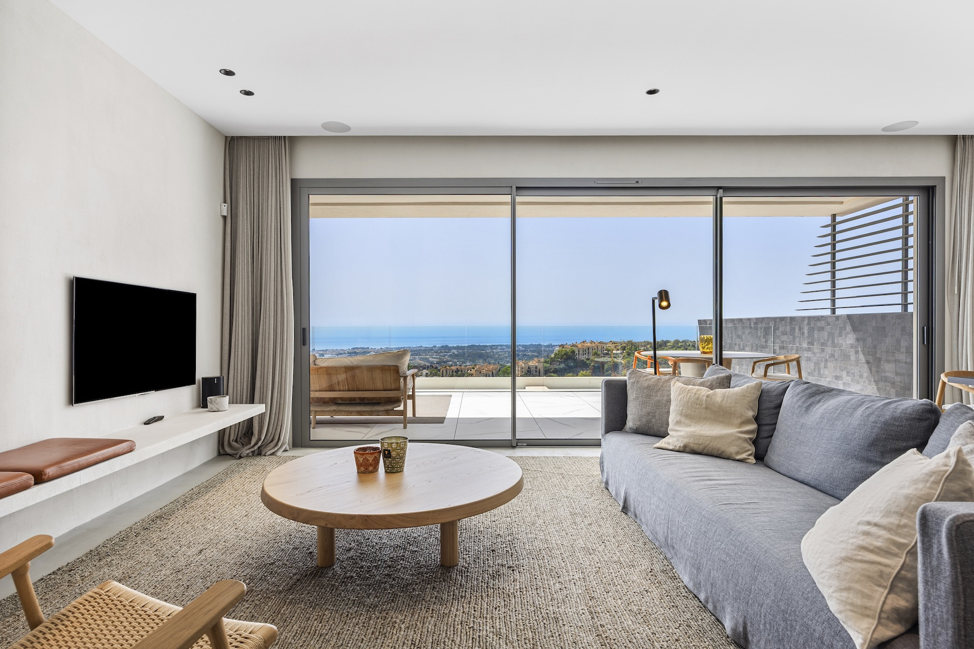  Image of Apartment - 3 Bedrooms - 3 Bathrooms for sale in Malaga-Benahavis-Spain, Image 6