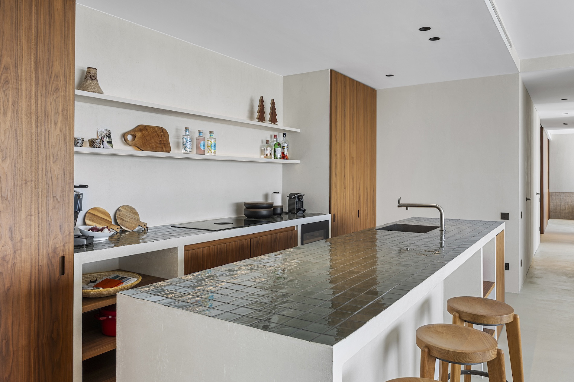 Image of Apartment - 3 Bedrooms - 3 Bathrooms for Sale in Malaga-Benahavis-Spain, Image 5