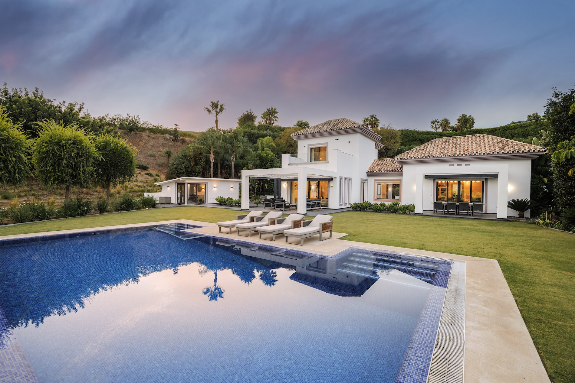 Image of Villa - 4 Bedrooms - 3 Bathrooms for Sale in Malaga-Benahavis-Spain, Image 1