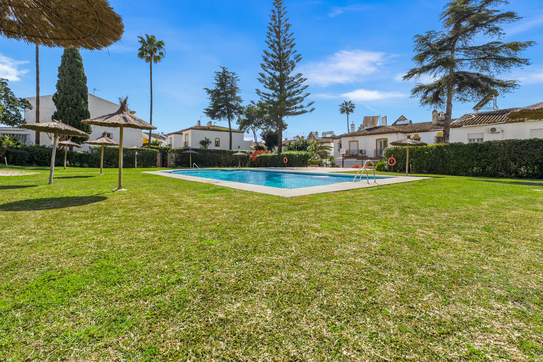 Image of Town House - 4 Bedrooms - 4 Bathrooms for sale in Malaga-Estepona-Spain, Image 48