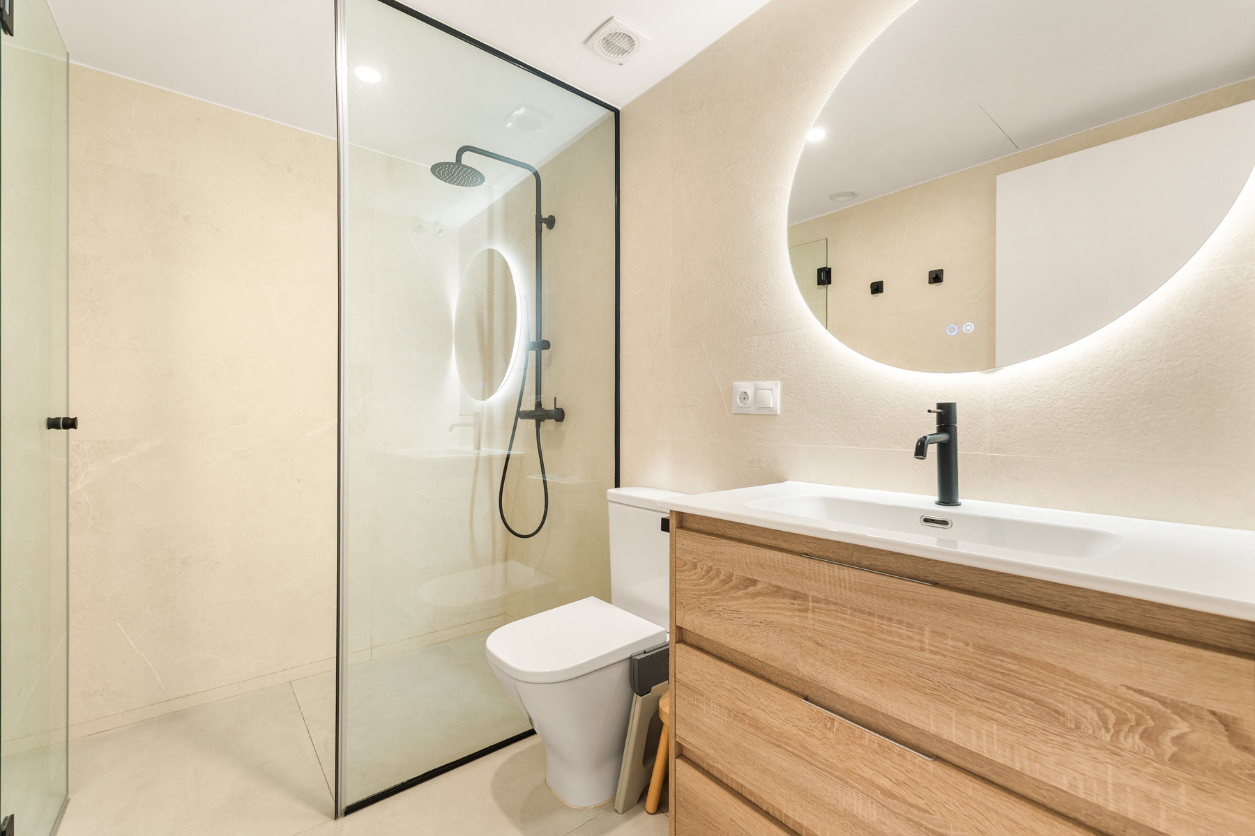  Image of Town House - 4 Bedrooms - 4 Bathrooms for sale in Malaga-Estepona-Spain, Image 44