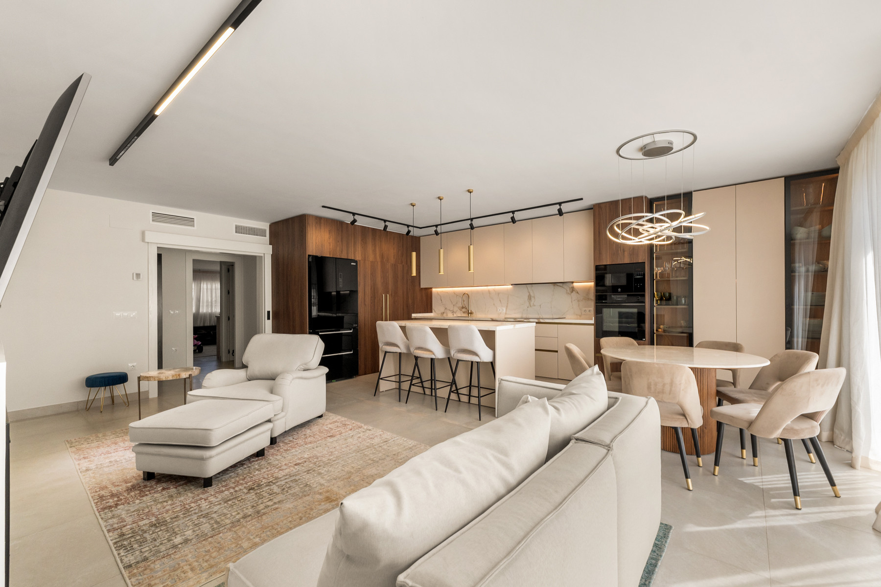  Image of Town House - 4 Bedrooms - 4 Bathrooms for sale in Malaga-Estepona-Spain, Image 22
