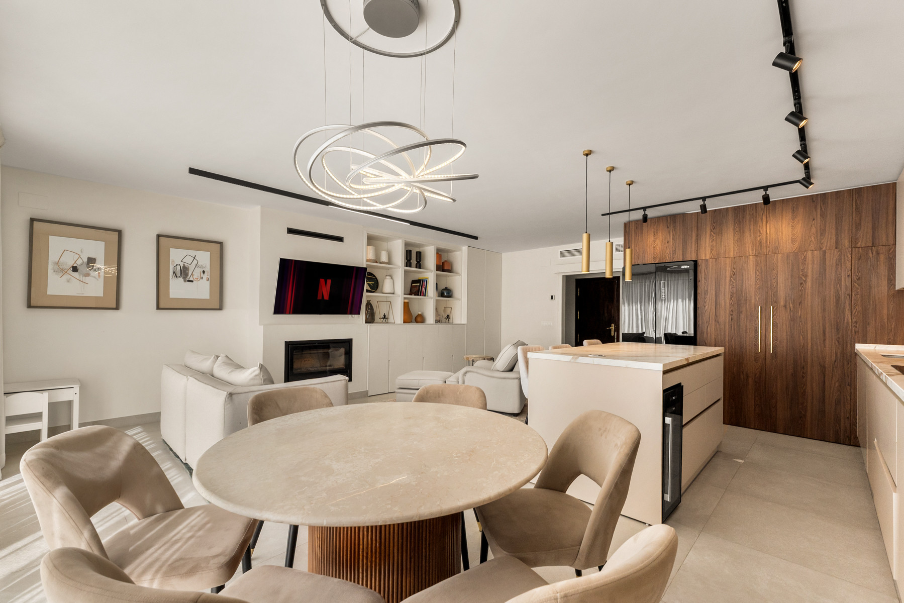  Image of Town House - 4 Bedrooms - 4 Bathrooms for sale in Malaga-Estepona-Spain, Image 18
