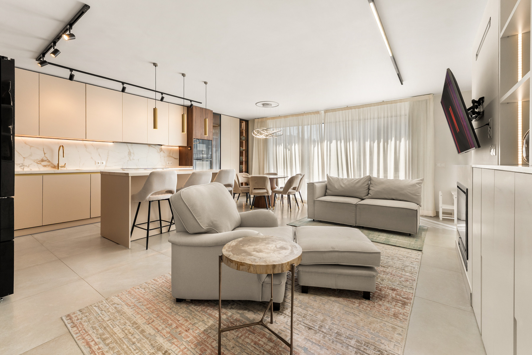  Image of Town House - 4 Bedrooms - 4 Bathrooms for sale in Malaga-Estepona-Spain, Image 17
