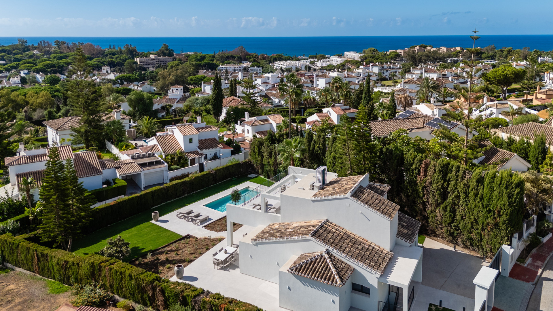  Image of Villa - 5 Bedrooms - 4 Bathrooms for sale in Malaga-Marbella-Spain, Image 39